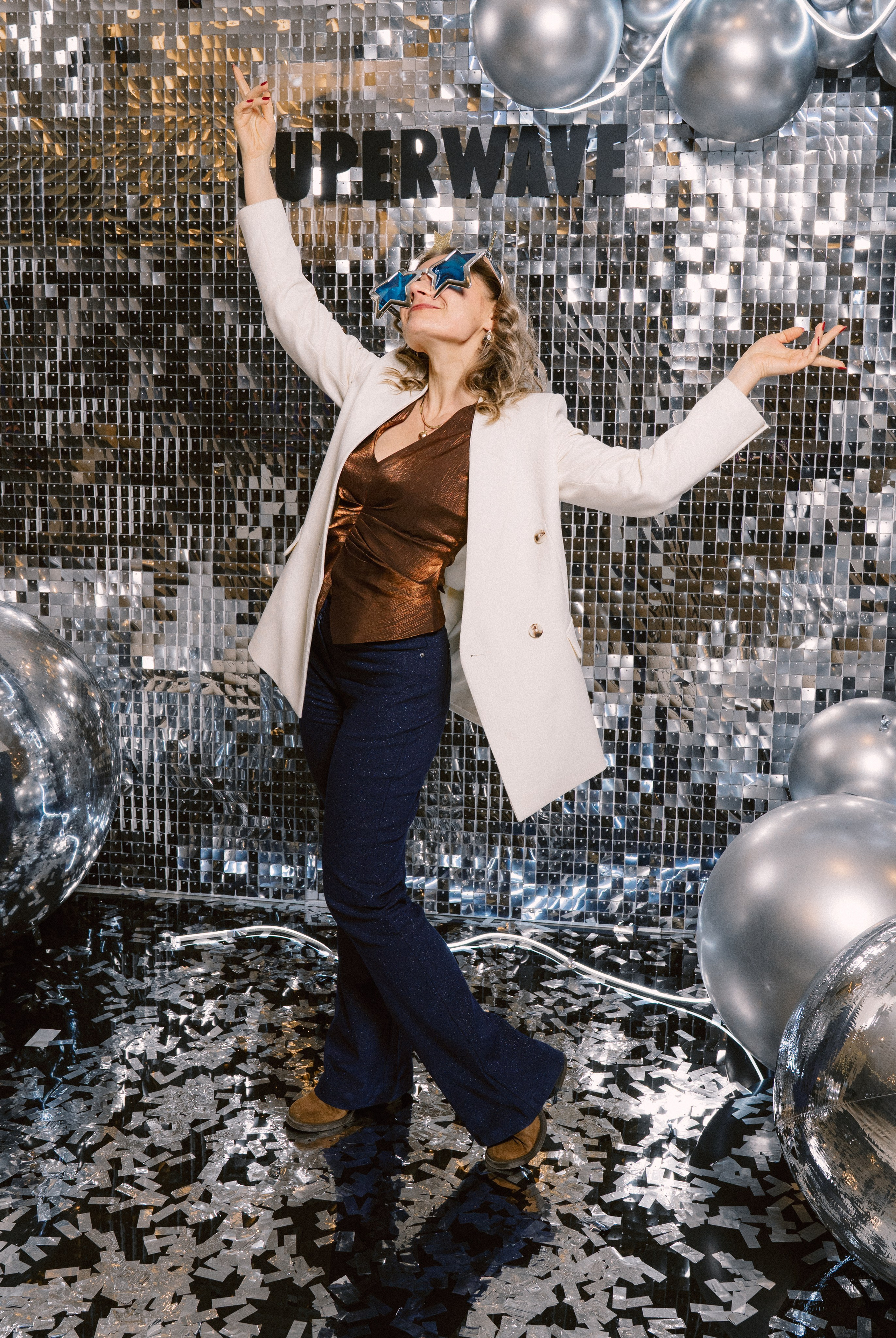 Корпоративная съёмка для компании SUPERWAVE