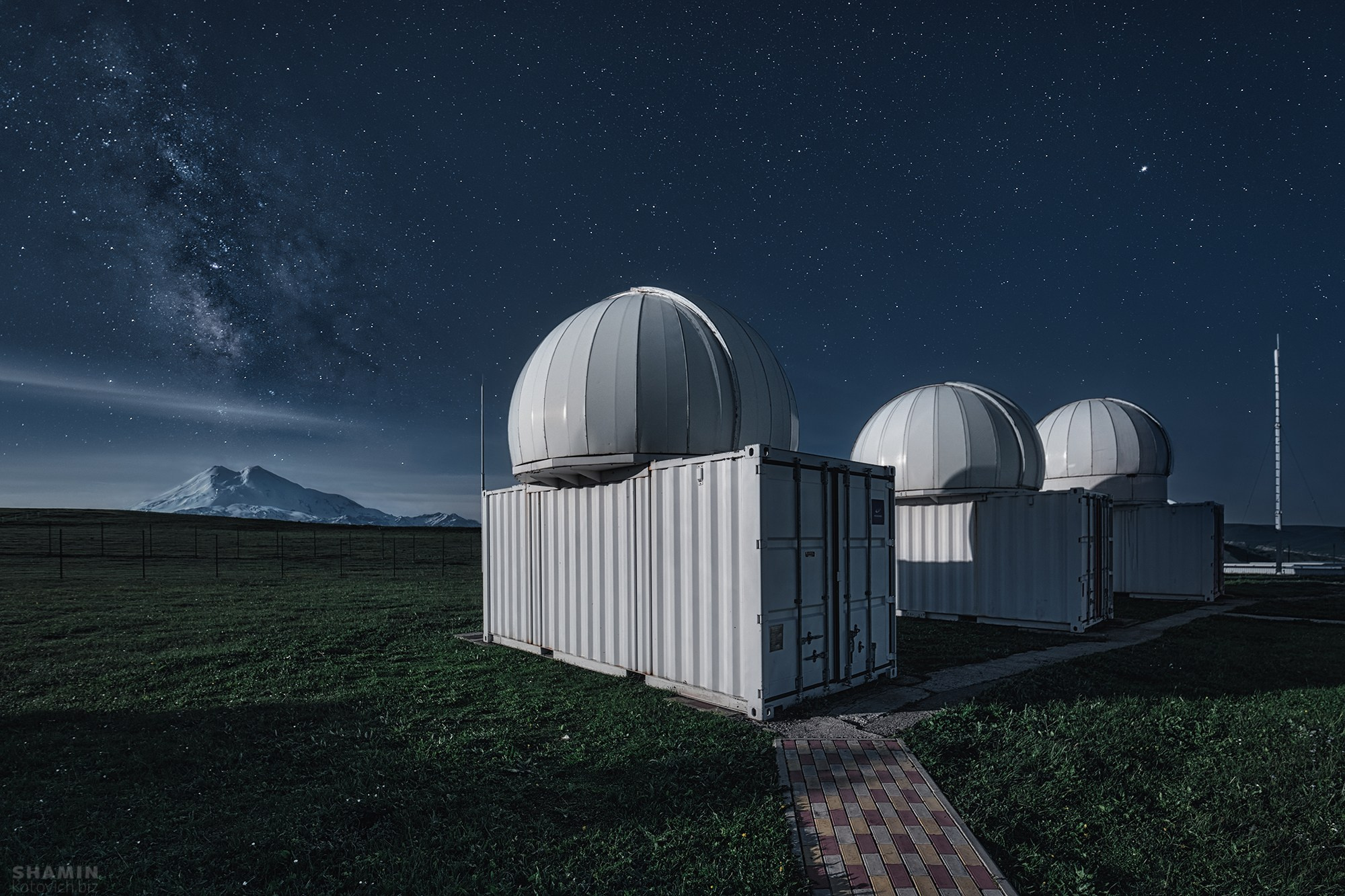 Пейзажи Кавказа: Домбай, Эльбрус, Кисловодск, Минеральные Воды, горы и ледники. Ночной и арт-пейзаж, светопись и атмосфера Кавказа. Фотограф Константин Шамин