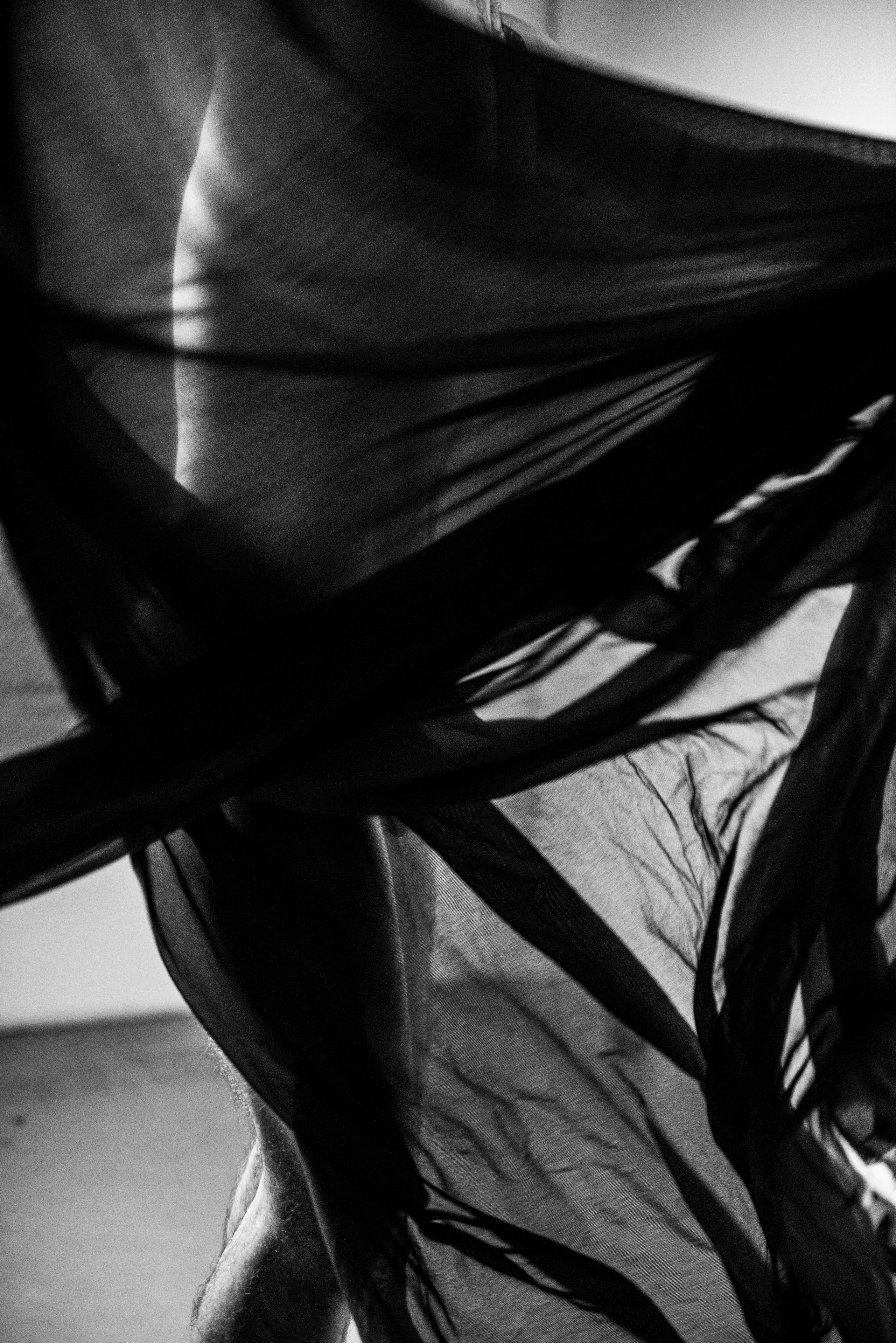 Юрий/ню/18+. Портретный и архитектурный фотограф в Москве и Санкт-Петербурге