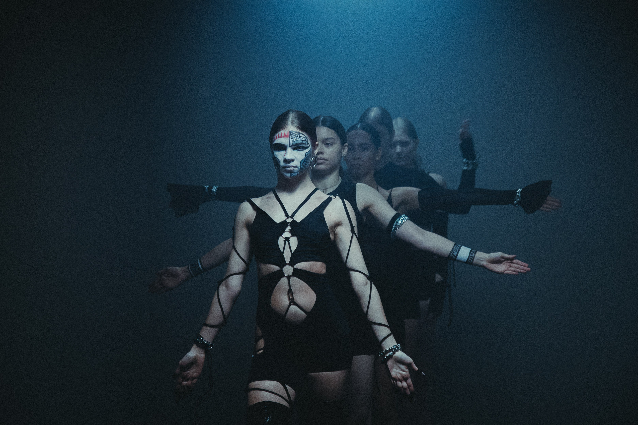 Бэкстеджи. Фотограф Егор Огородов