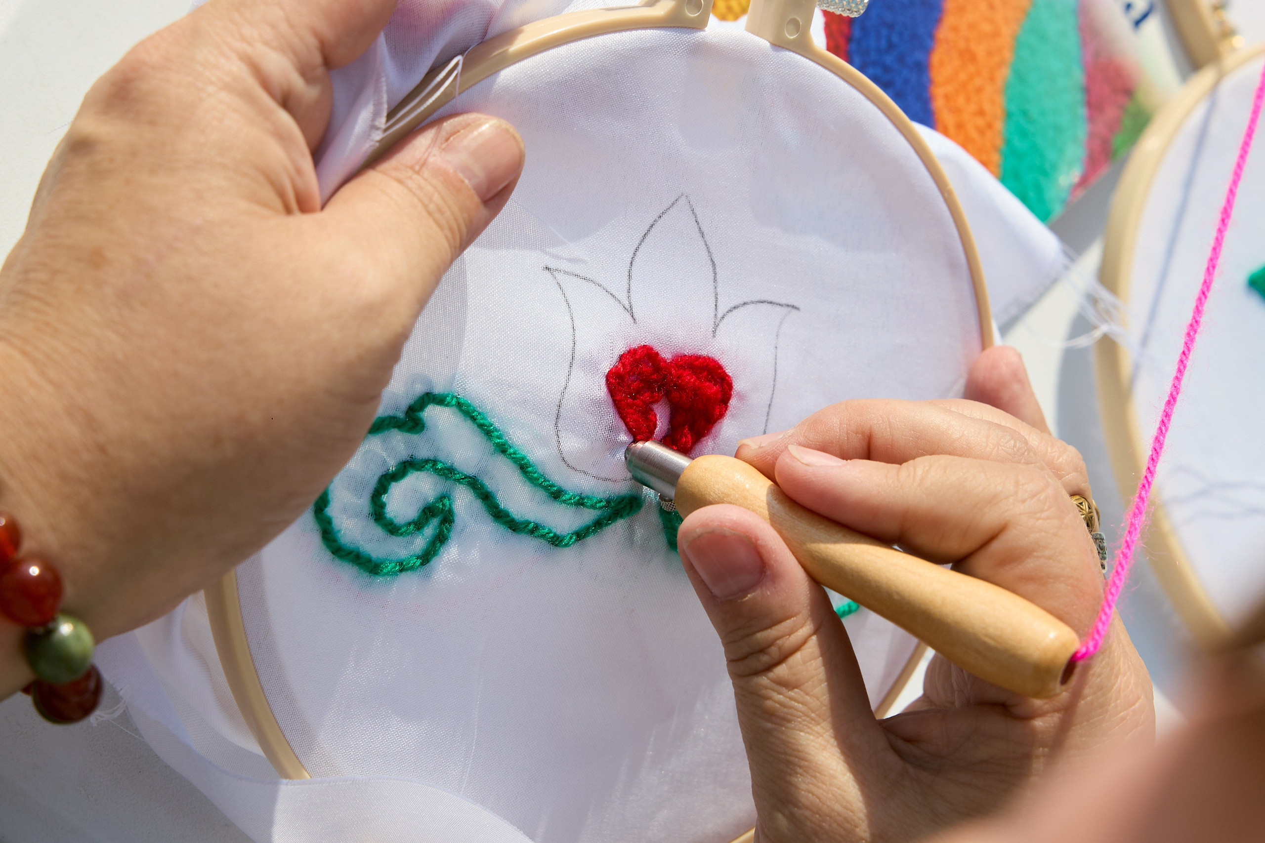 Фестиваль ЖИЗНЕЛЮБ. Мое имя Раиль. Я репортажный фотограф в Казани, так же мой любимый жанр — свадебный фотограф
