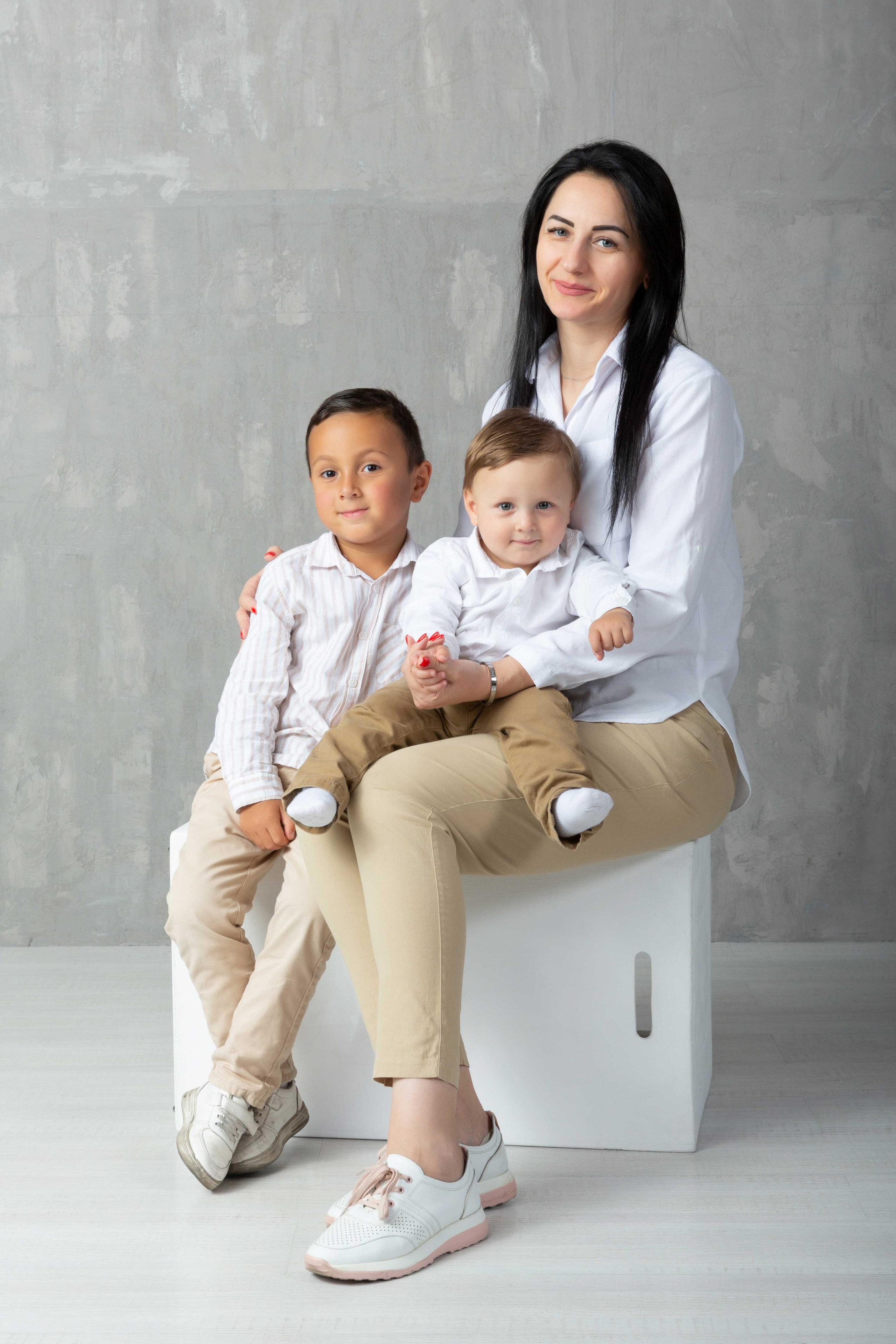 Семейная фотосессия. Фотостудия Алматы. Фотосъемка Алматы. Фотосессия Алматы. Фотокурсы. Обучение фотографии. Аренда студии