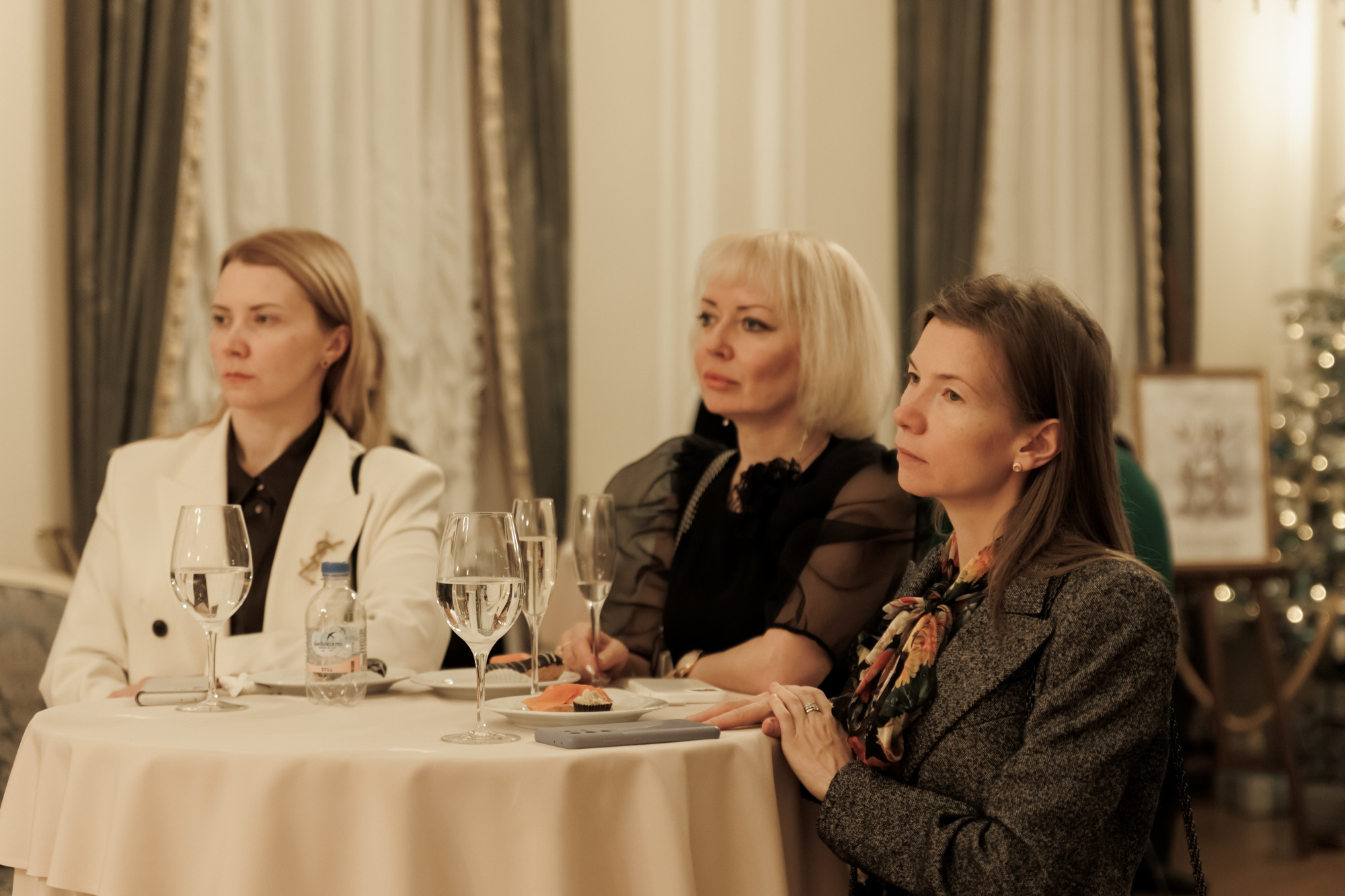 Клуб друзей Михайловского театра. Свадебный и эвент фотограф в Санкт-Петербурге Власов Сергей