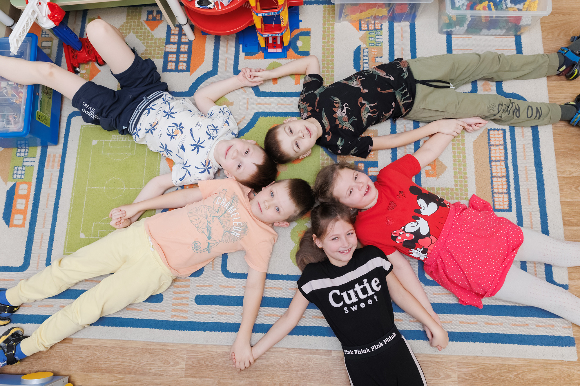 Детский сад выпускной альбом. Свадебный и эвент фотограф в Санкт-Петербурге Власов Сергей