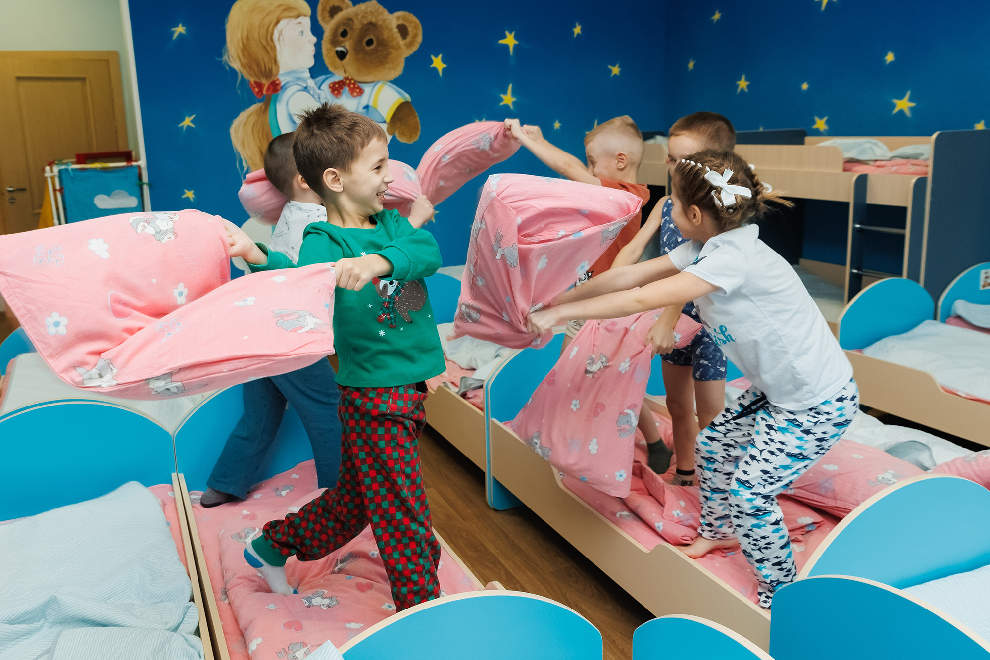 Детский сад выпускной альбом. Свадебный и эвент фотограф в Санкт-Петербурге Власов Сергей