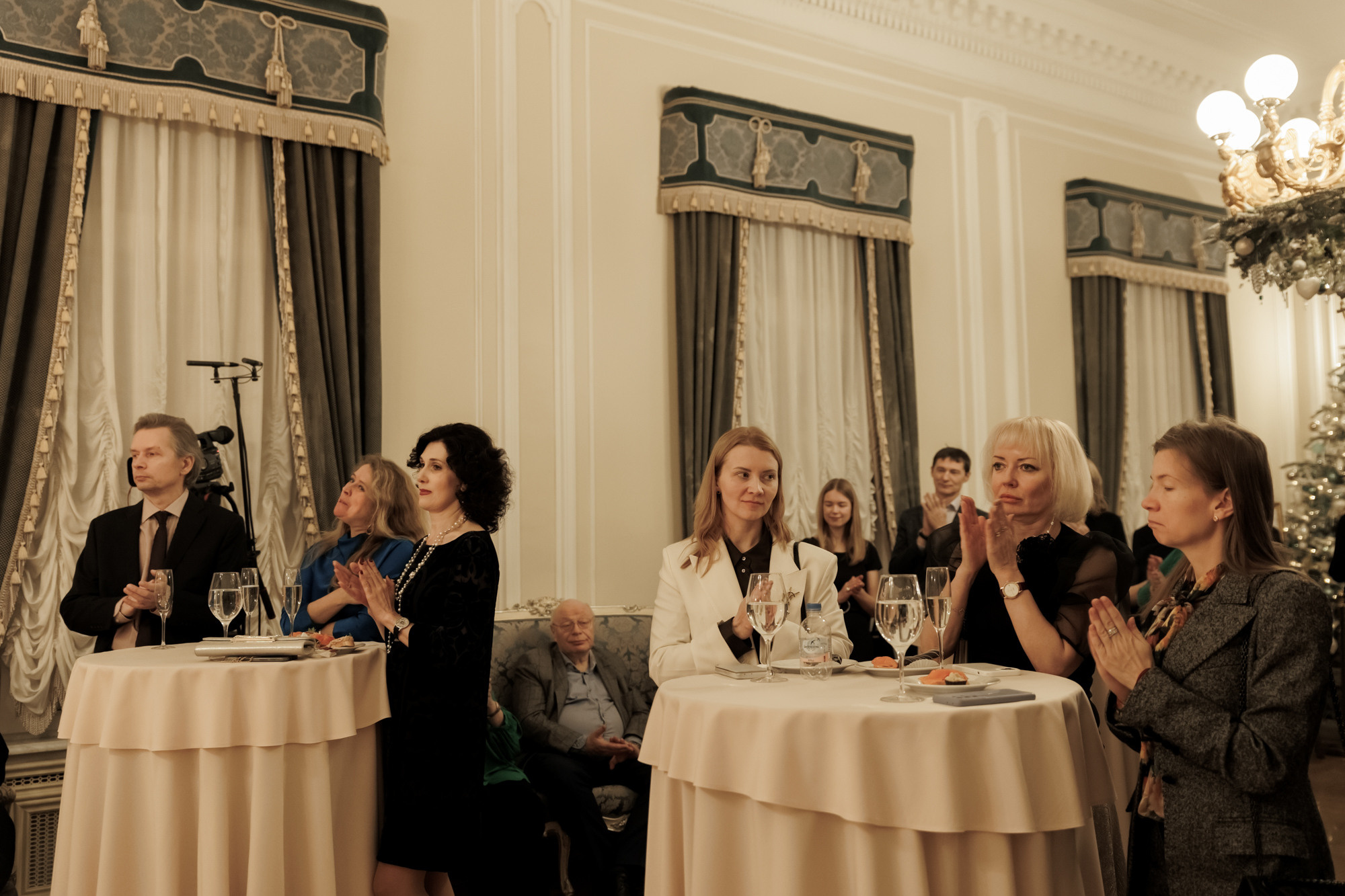 Клуб друзей Михайловского театра. Свадебный и эвент фотограф в Санкт-Петербурге Власов Сергей