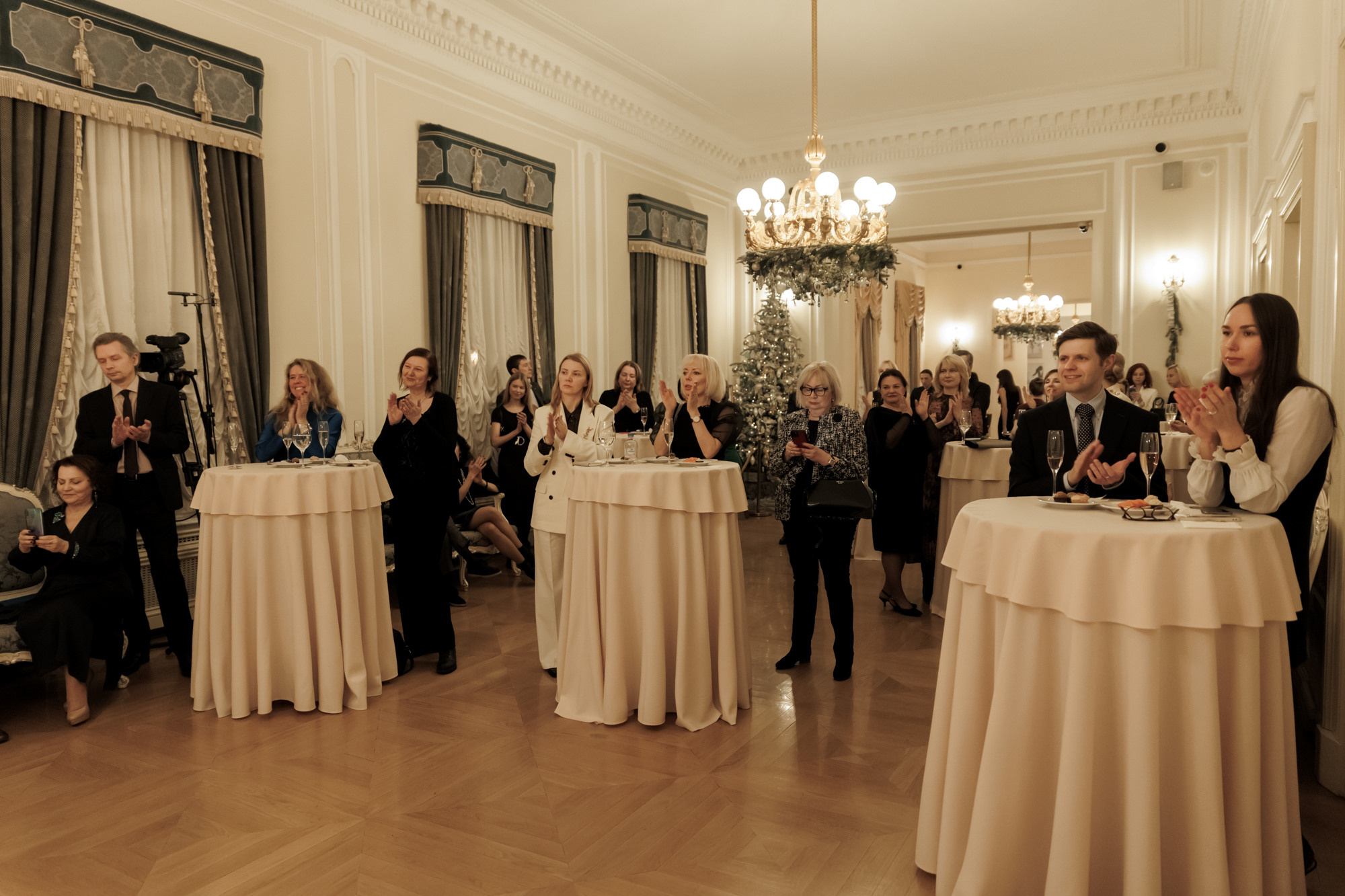 Клуб друзей Михайловского театра. Свадебный и эвент фотограф в Санкт-Петербурге Власов Сергей