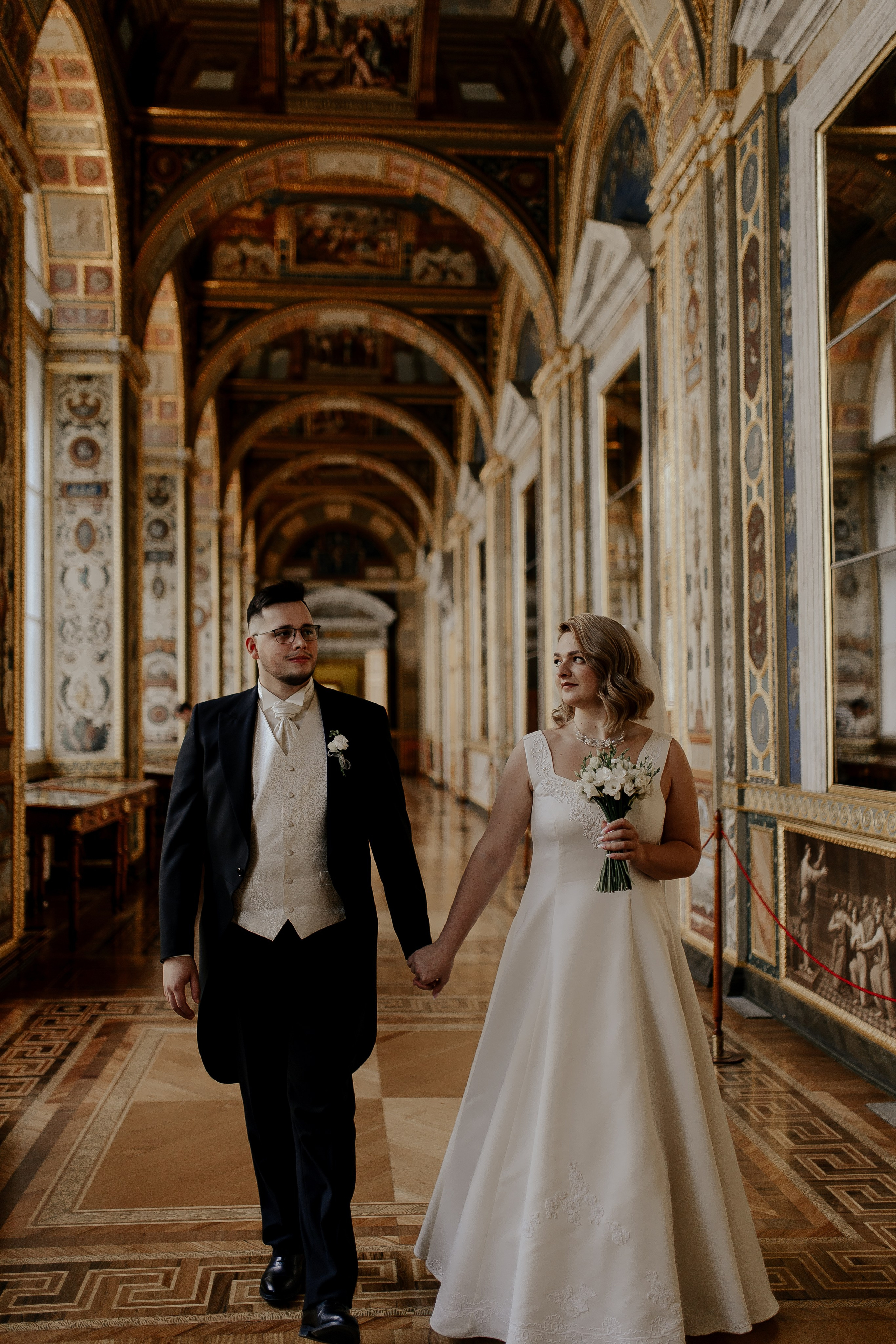 Свадьба в Эрмитаже. Фотограф в Санкт-Петербурге Лиза Семченкова