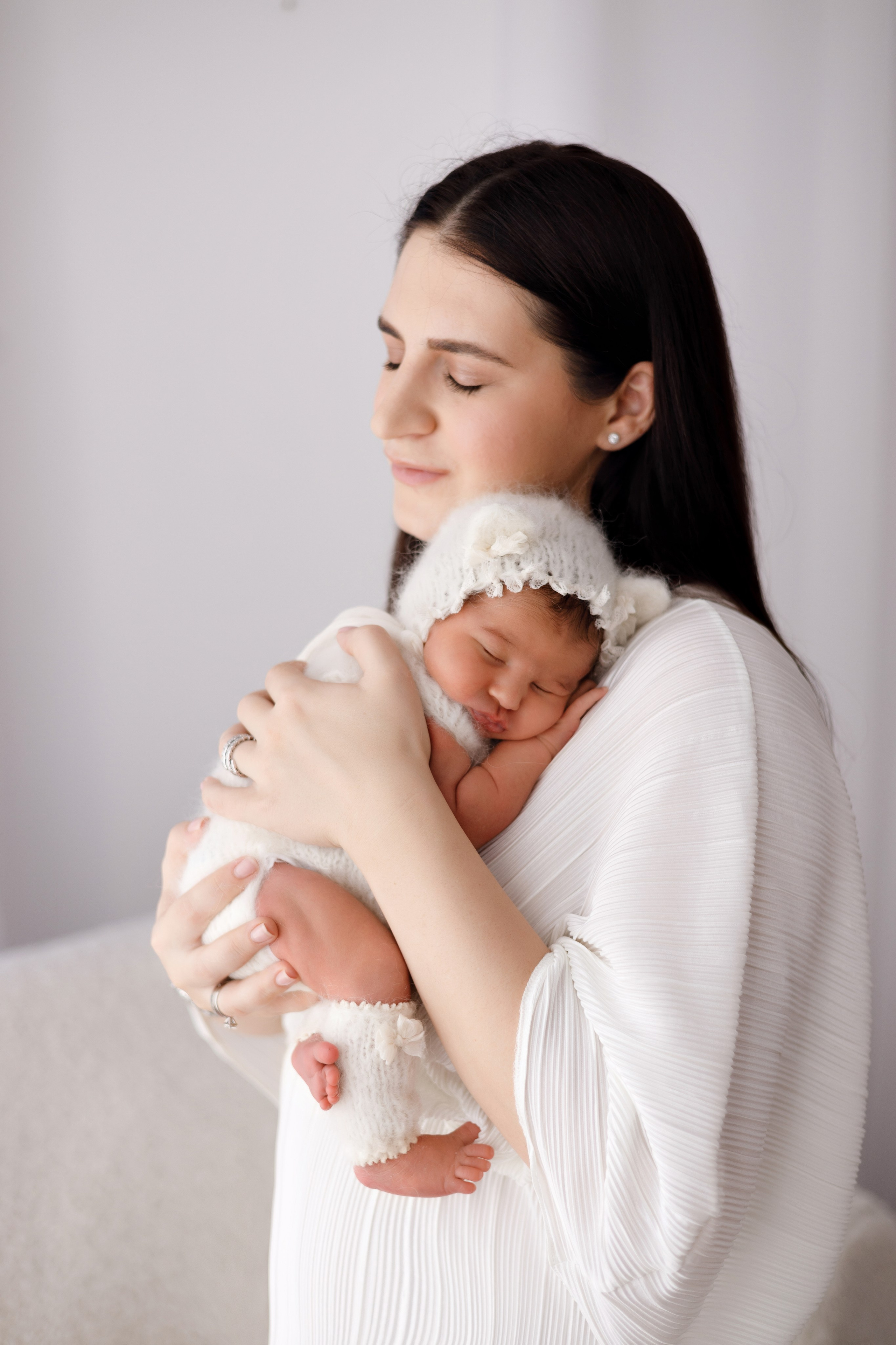 Новорожденные. Алена. Профессиональная детская и семейная фотостудия в Краснодаре