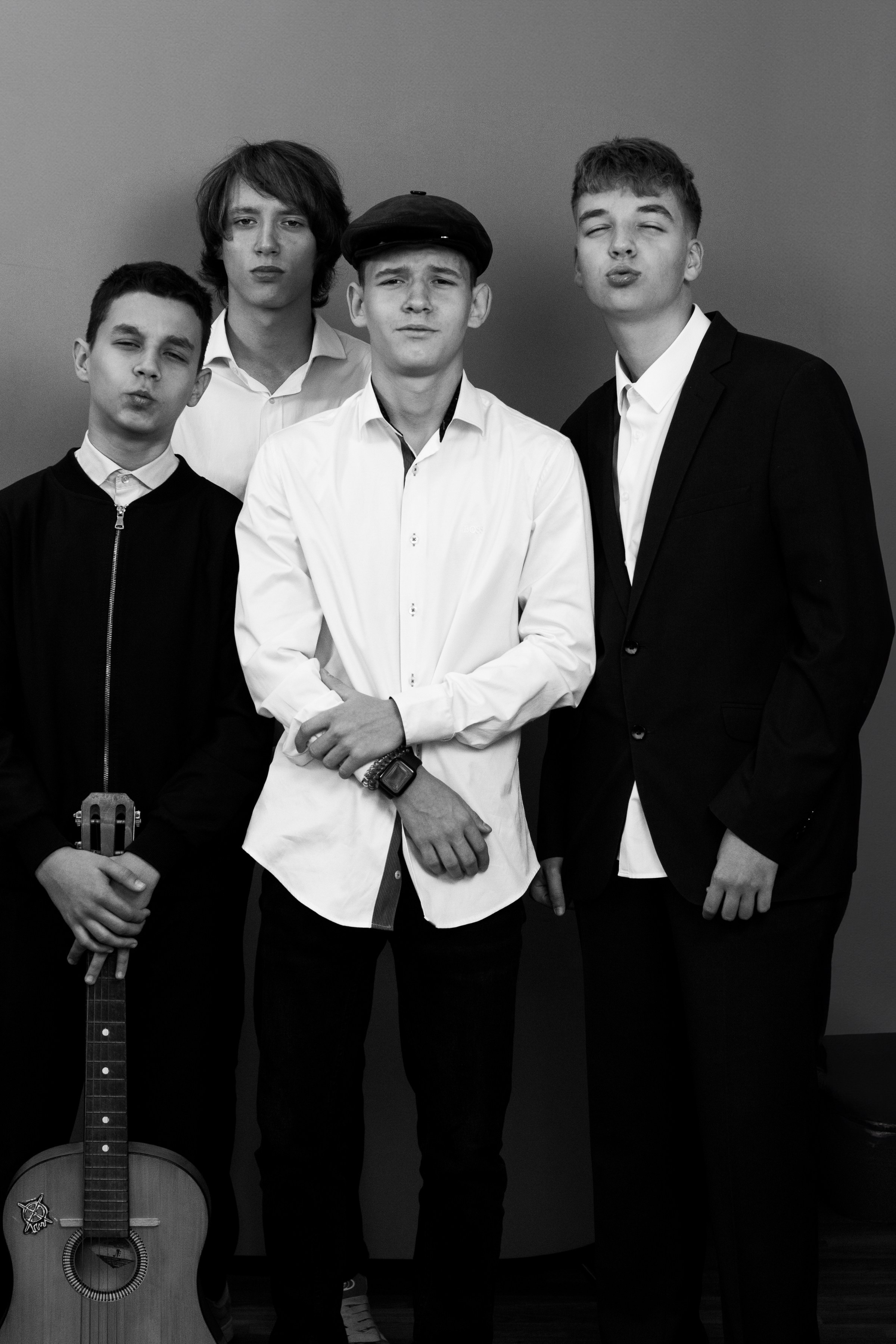 Школьная фотосессия в стиле 90-х для выпукного альбома. Ольга Плаксина фотограф в Саратове