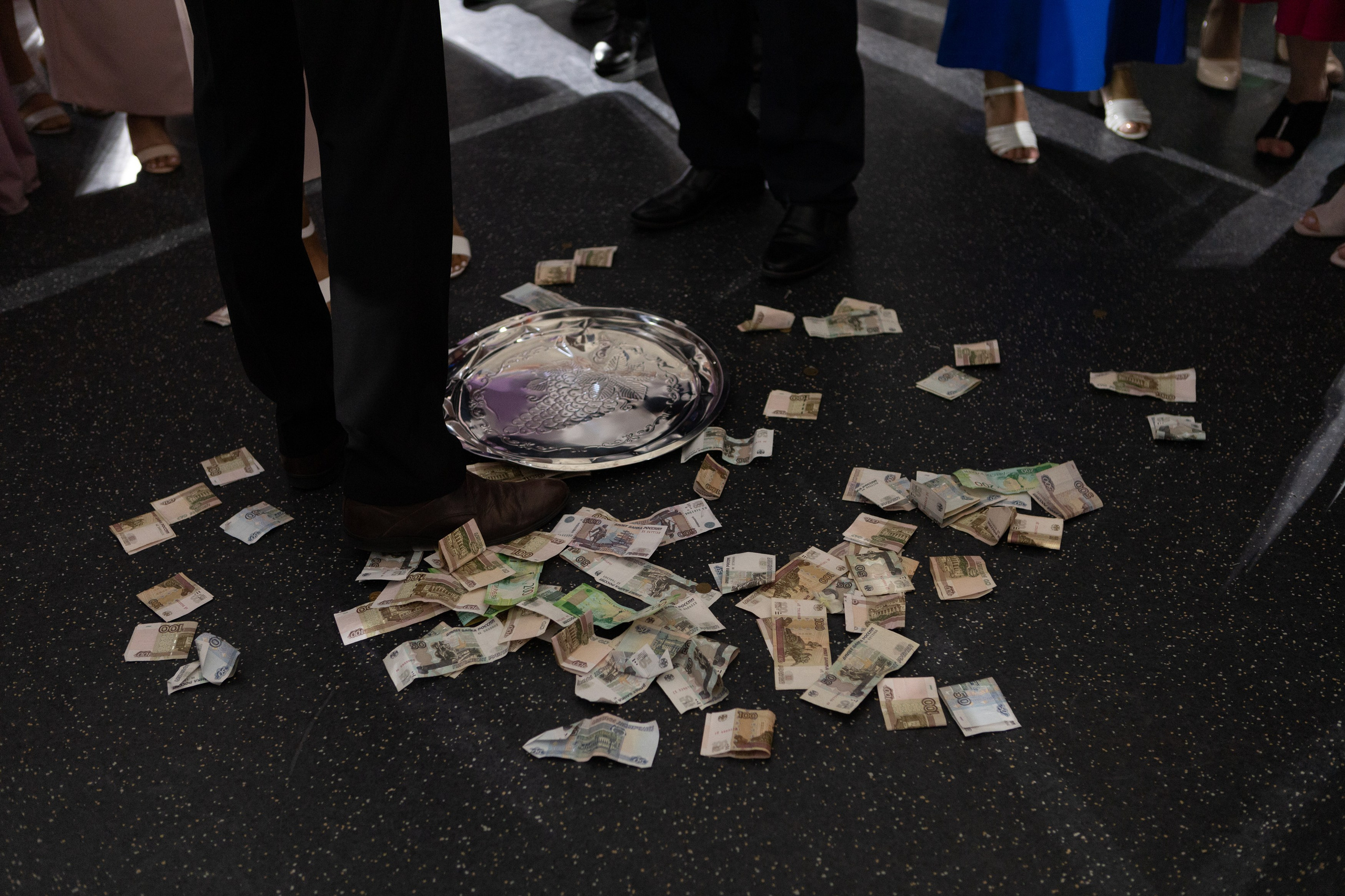 Свадебный фотограф Уфа — Руслан ГабдлисламовЖивые эмоции, красивые кадры, воспоминания на всю жизнь.Работаю по всей Республике Башкортоста. Свадебный фотограф Уфа Руслан Габдлисламов