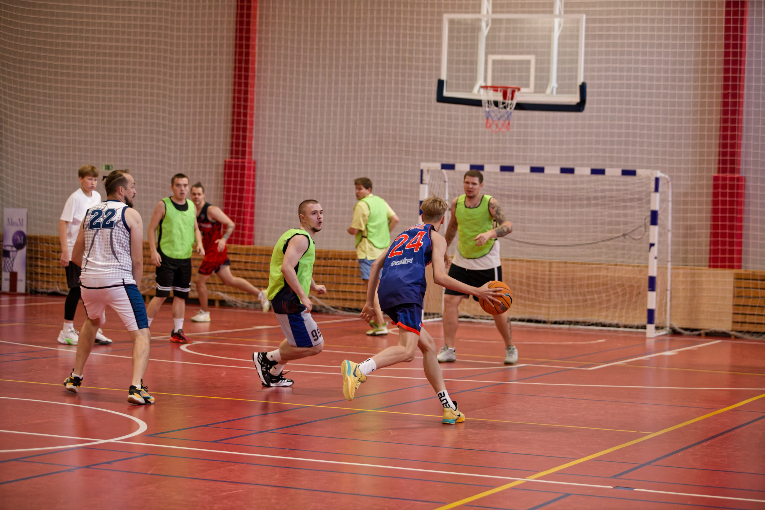 БК MiraM & appzone 16.08.2025. Репортажный и спортивный фотограф в г. Пермь Зильберг Павел