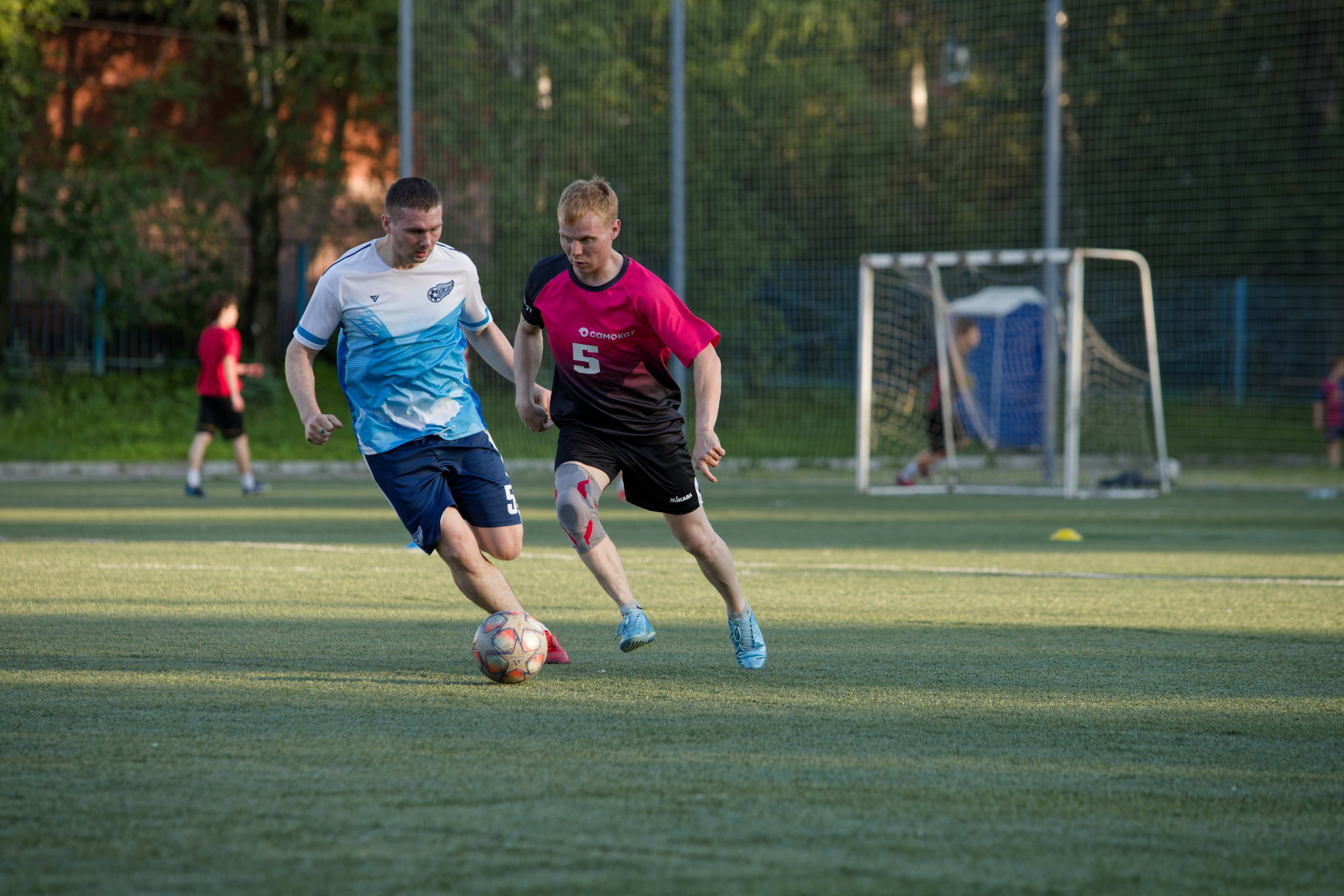 Любительская футбольная лига. Самокат-крылья. 25.06.2025. Репортажный и спортивный фотограф в г. Пермь Зильберг Павел