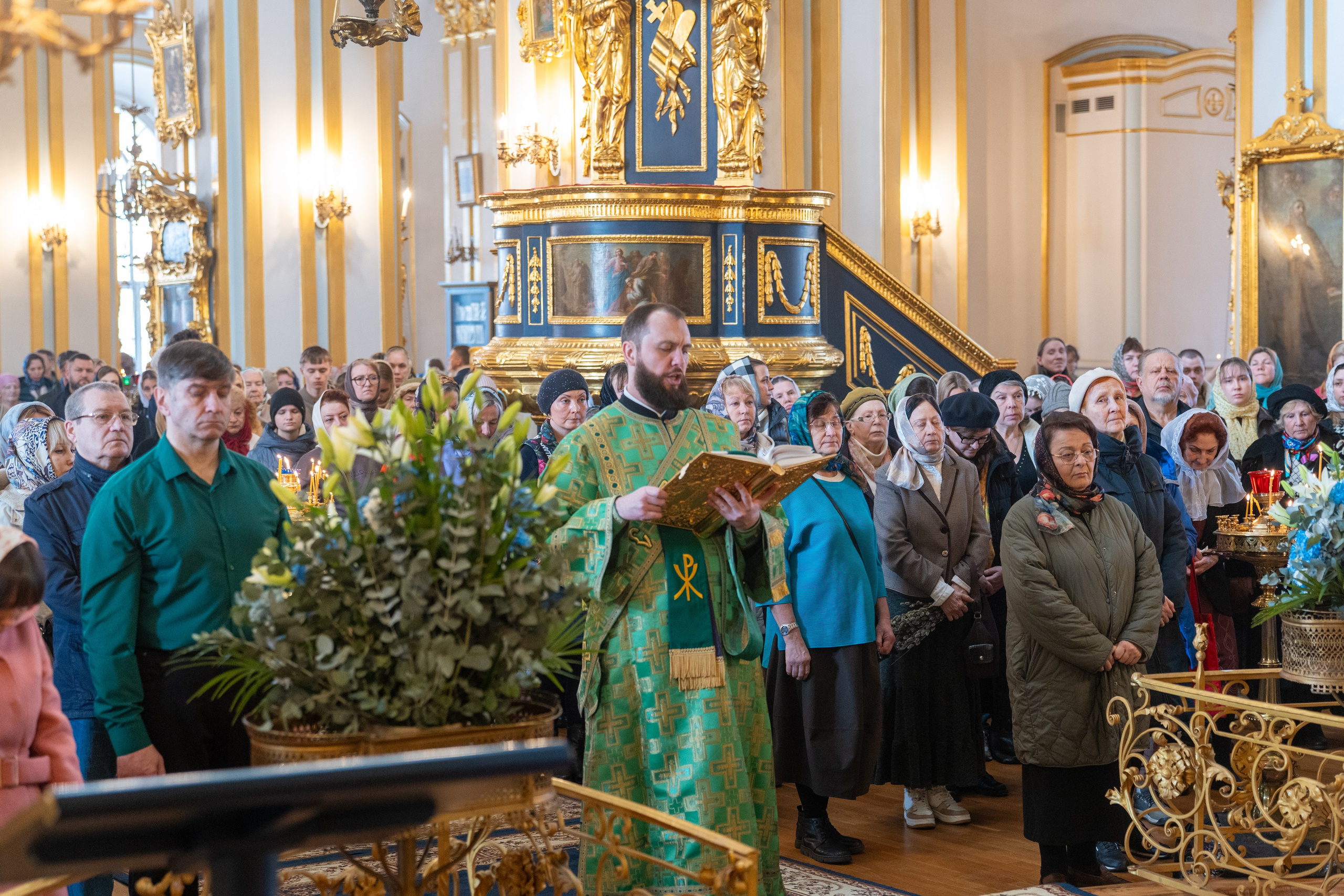 Неделя ваий (цветоносная, Вербное воскресение). ВХОД ГОСПОДЕНЬ ВО ИЕРУСАЛИМ. НИКОЛО-БОГОЯВЛЕНСКИЙ МОРСКОЙ СОБОР