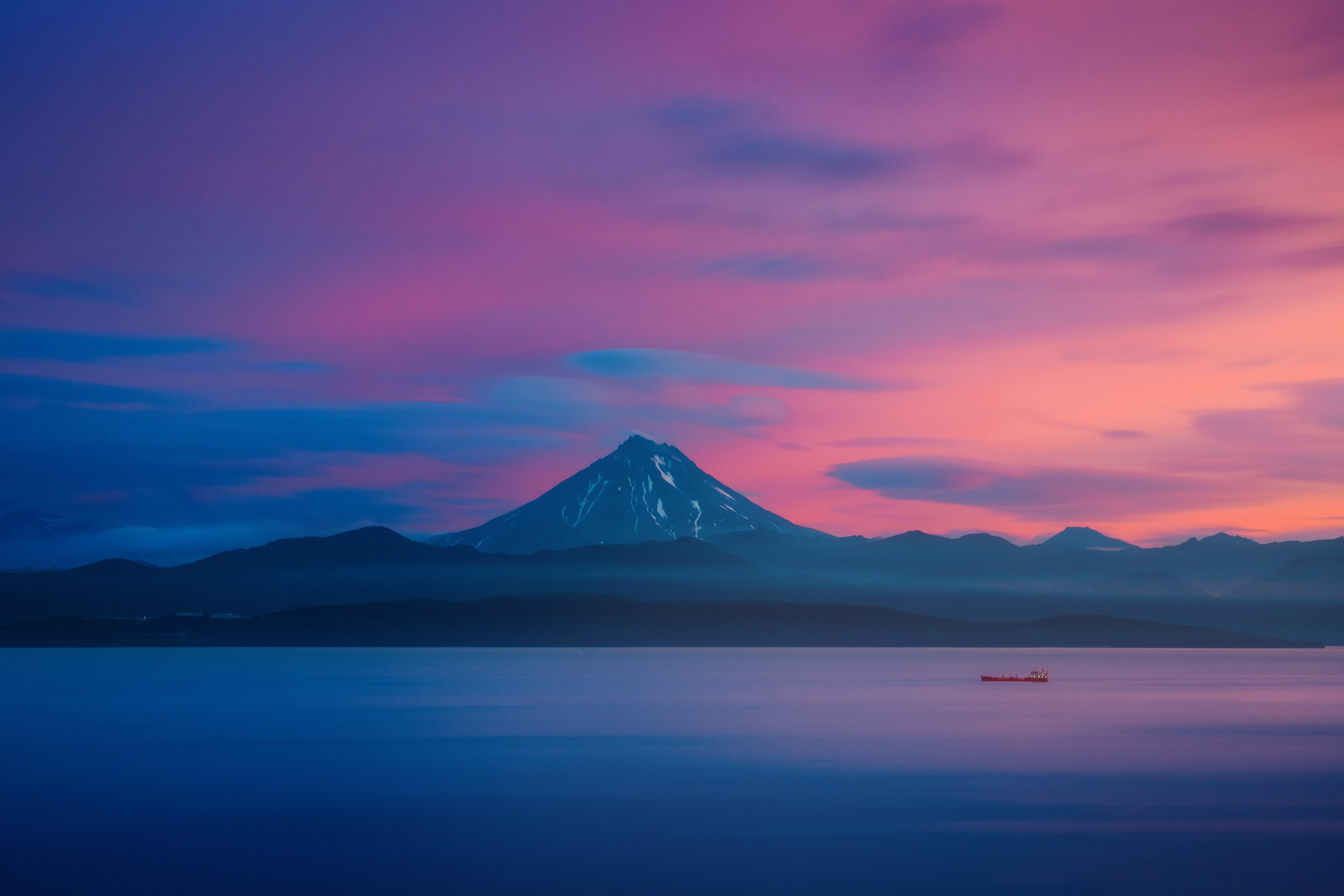 Kuril Islands. Serge Sadov about landscape, cityscape, travel