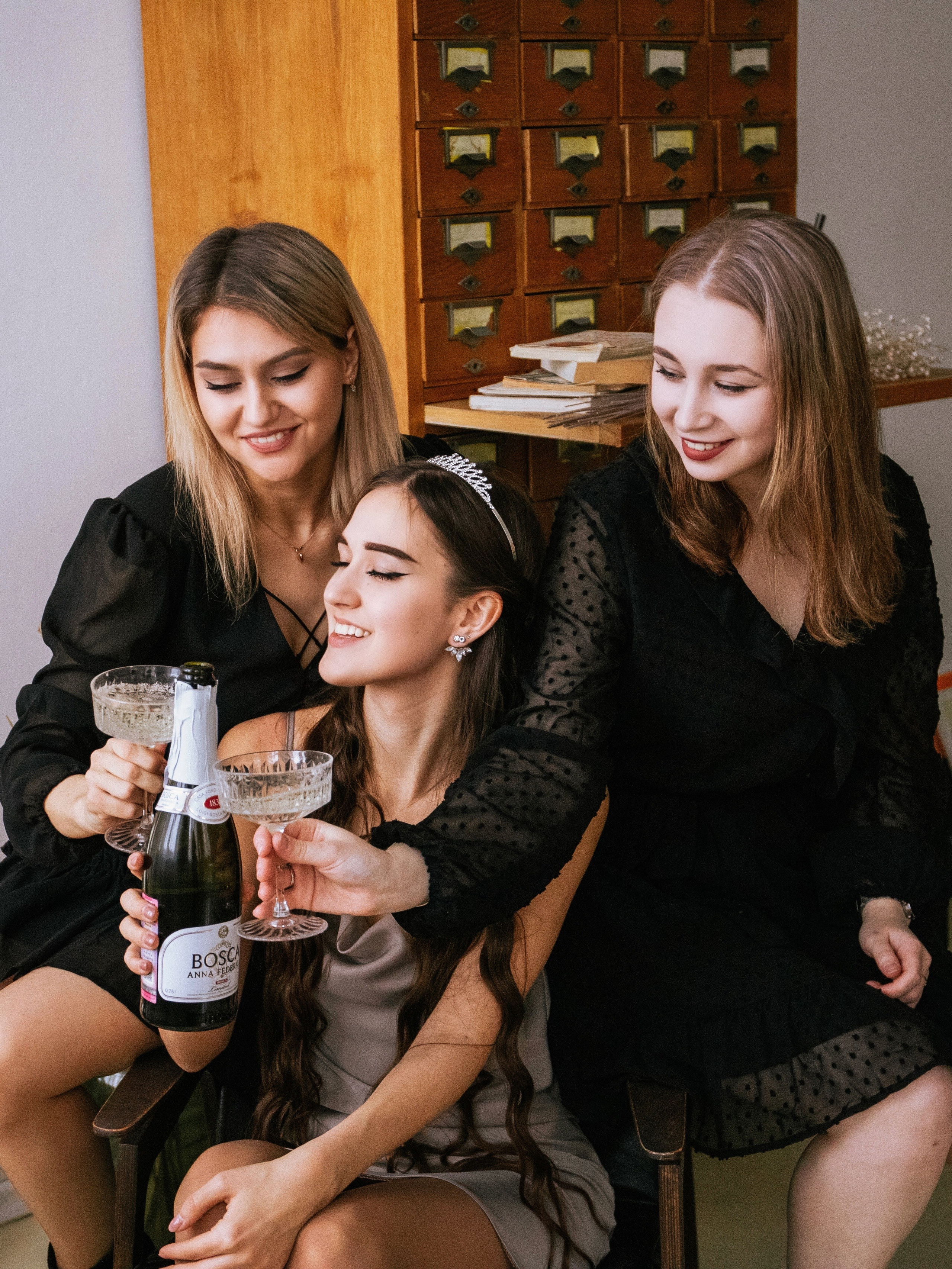 Девичник в фотостудии. Свадебный и семейный фотограф в Москве Мила Широких