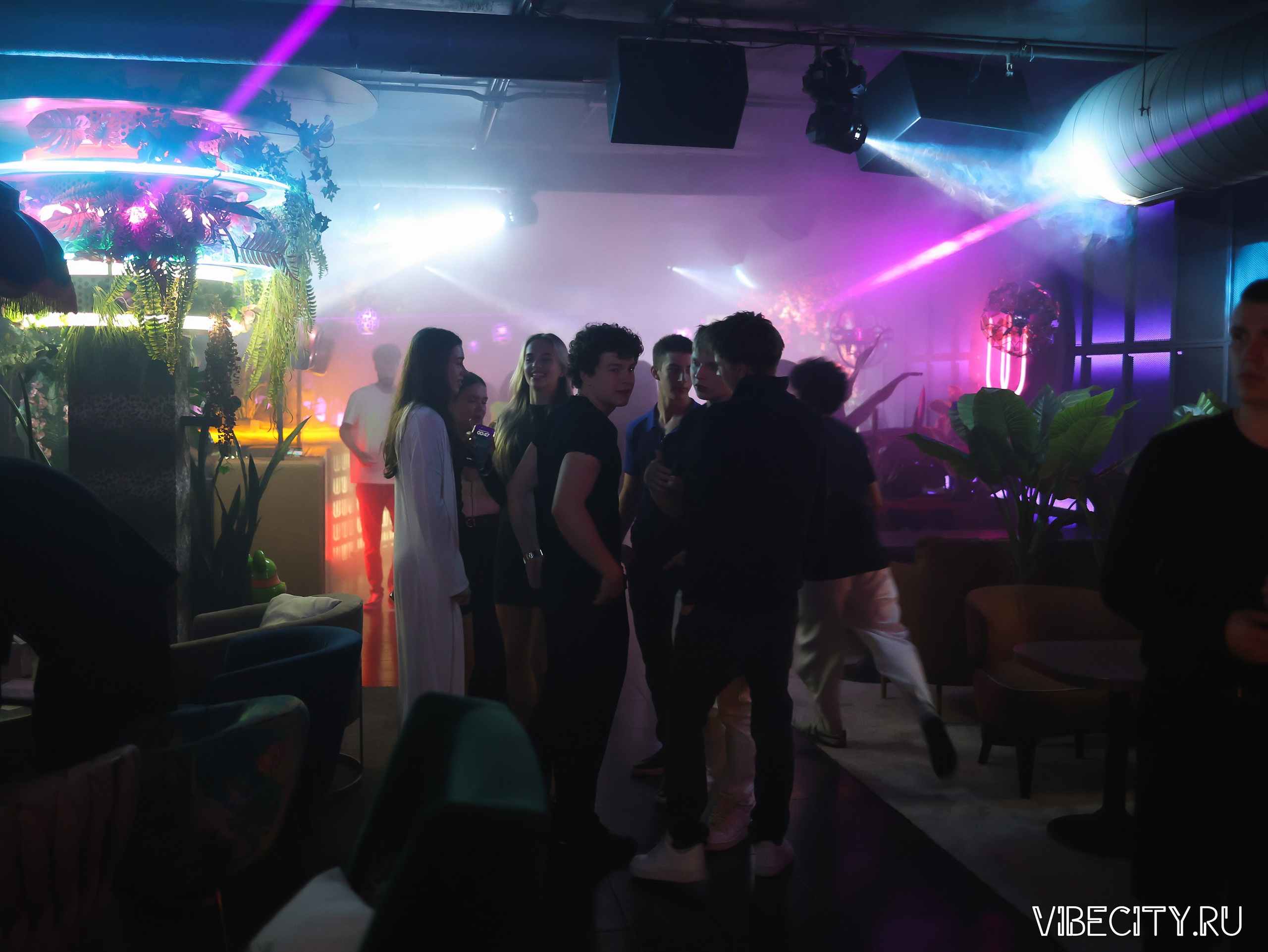 DOUBLE U. VIBECITY.RU Вайб Сити Ру Фоторепортажи Фотоотчеты Калининград