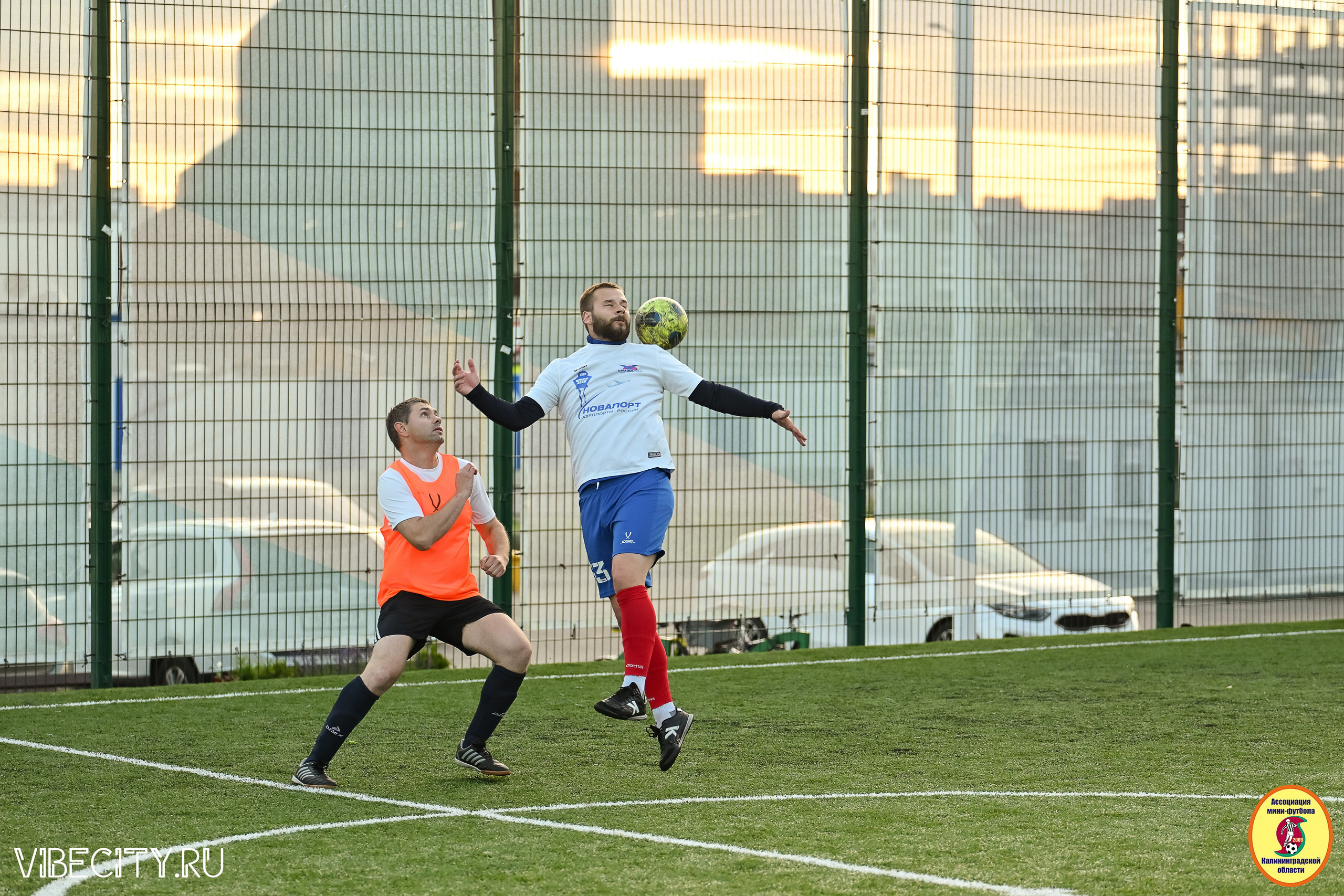 ИГРЫ МИНИ-ФУТБОЛЬНОЙ И КОРПОРАТИВНОЙ ЛИГИ. VIBECITY.RU Вайб Сити Ру Фоторепортажи Фотоотчеты Калининград