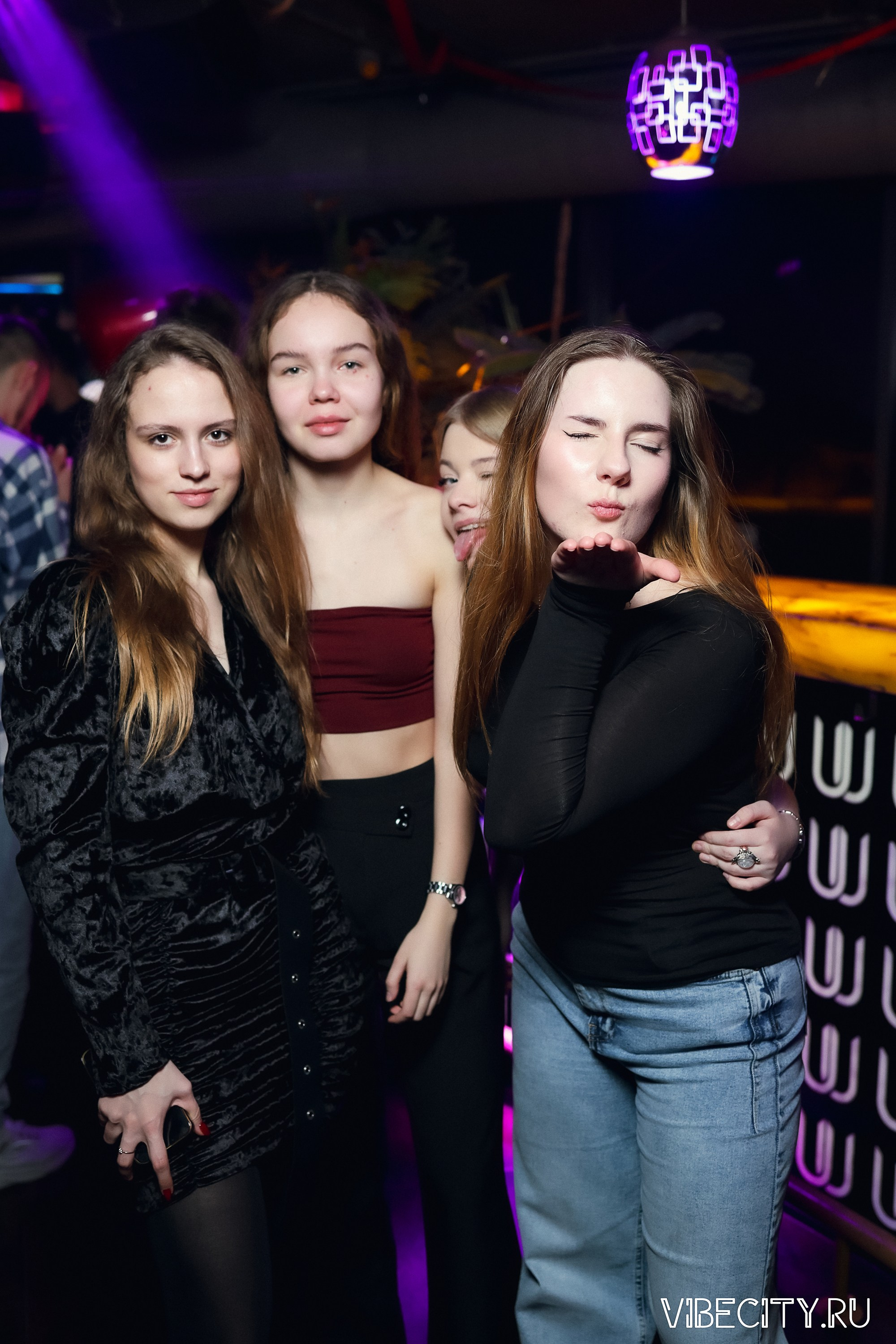 DOUBLE U. VIBECITY.RU Вайб Сити Ру Фоторепортажи Фотоотчеты Калининград