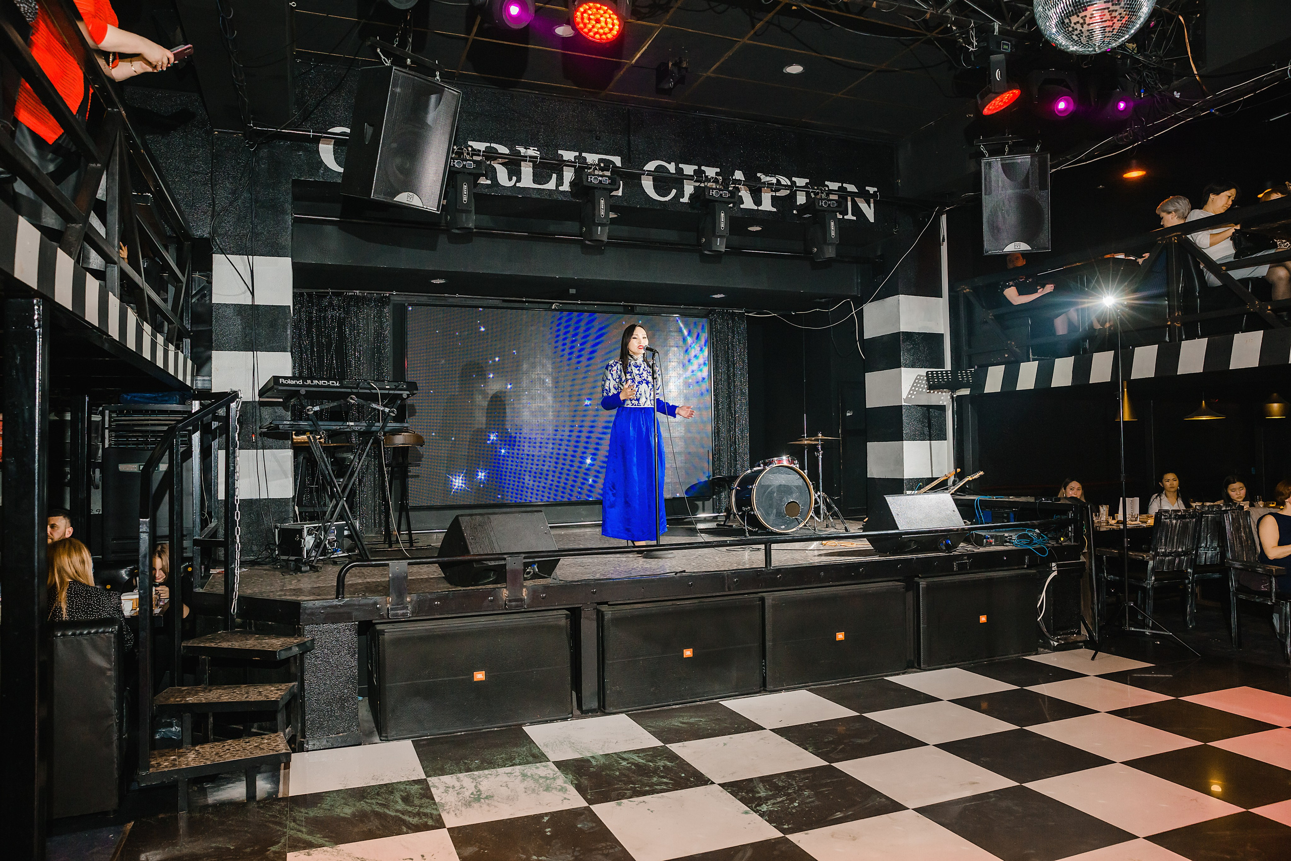 Шоу Талантов Миссис Бурятия. Фотограф и видеограф в Улан-Удэ: Аюна Габагуева и Артём Шаханов