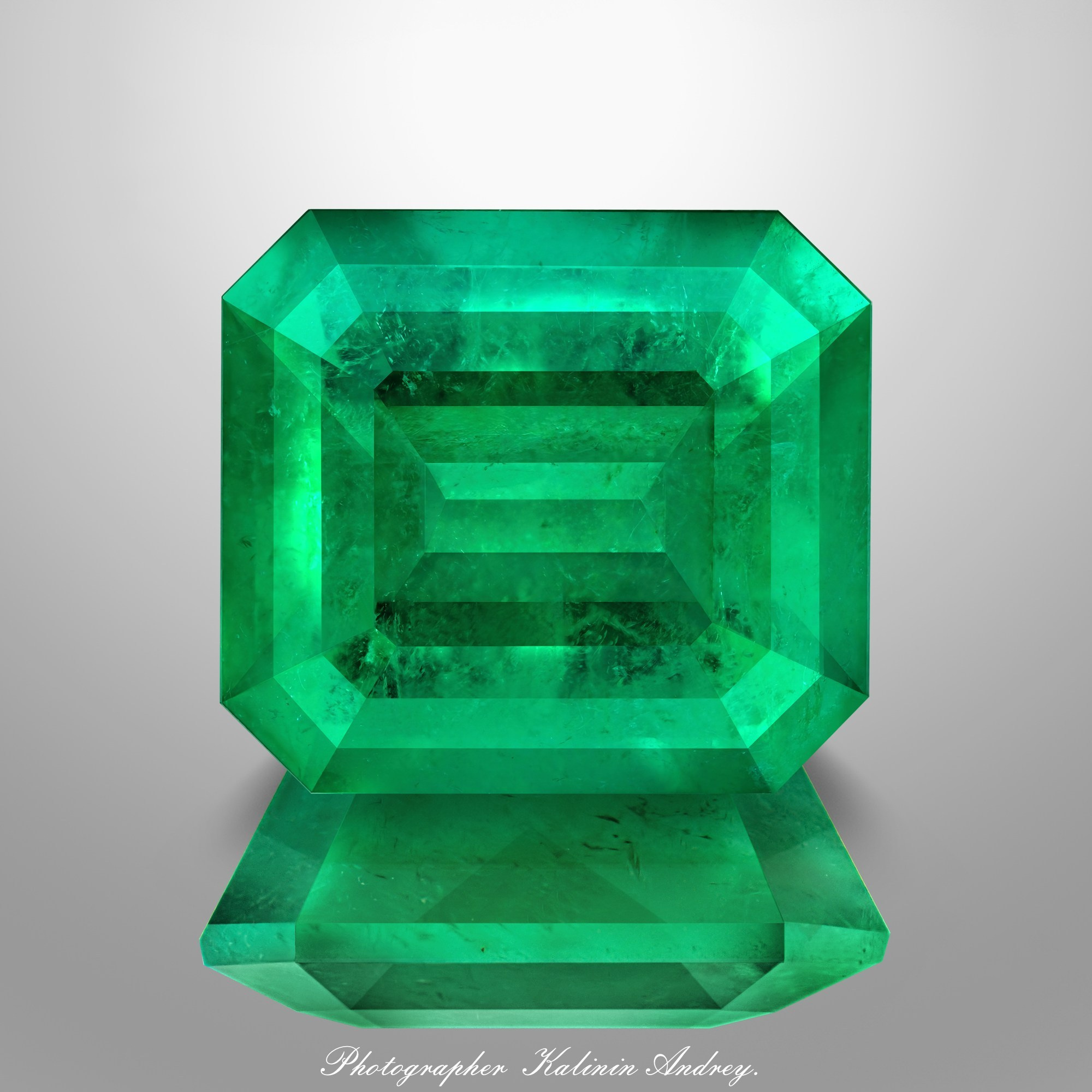 Фотографии в большом разрешении драгоценных камней на продажу купить тел +79 660 031 307. Высококачественная профессиональная рекламная фотосъёмка ювелирных украшений, драгоценных камней в Москве. Обучение, консультация