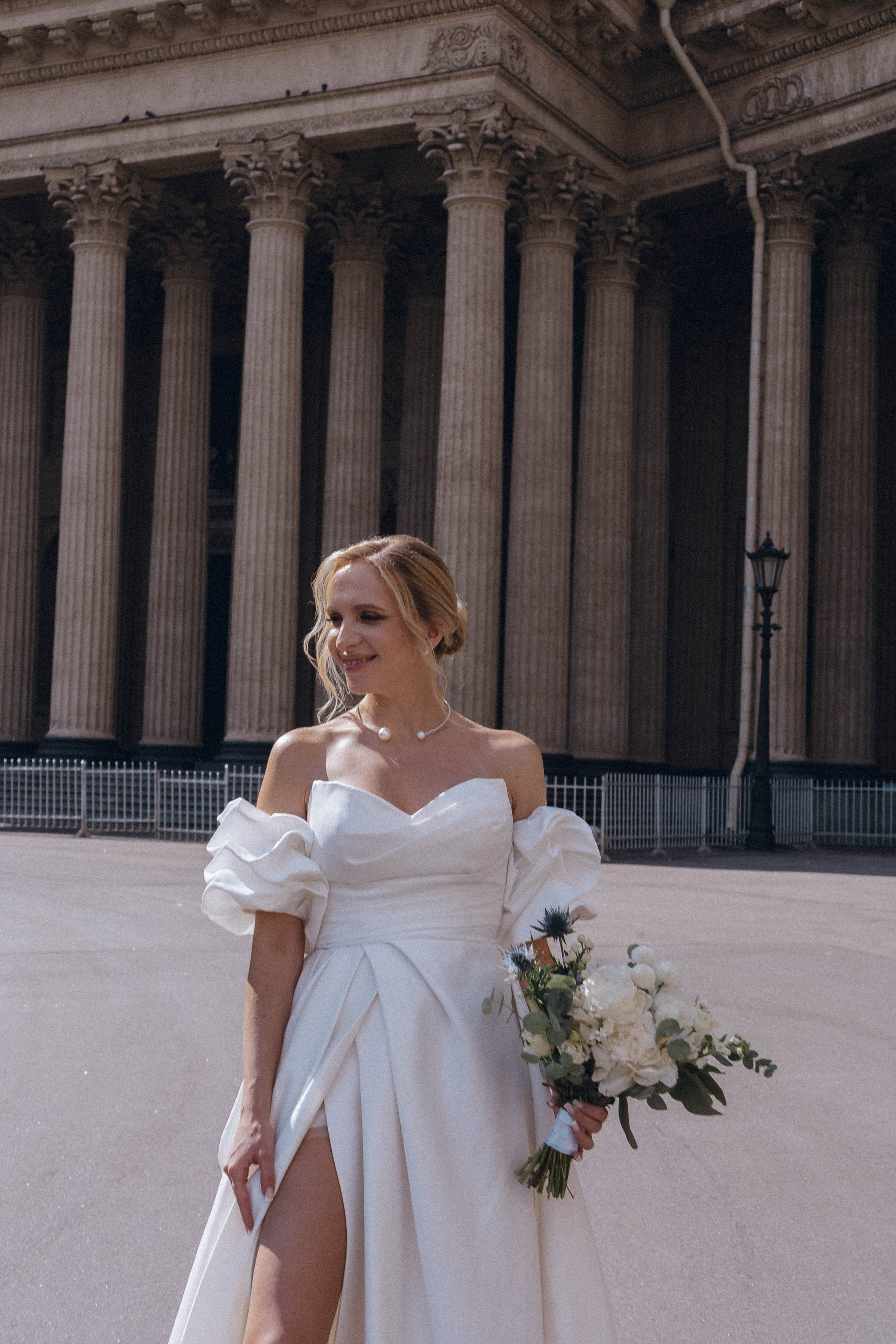 СВАДЕНБНАЯ СЬЕМКА НА КАТЕРЕ ПО КАНАЛАМ САНКТ-ПЕТЕРБУРГА И В АКВАТОРИИ НЕВЫ. Профессиональный фотограф, Санкт-Петербург — Виктория Богомолова