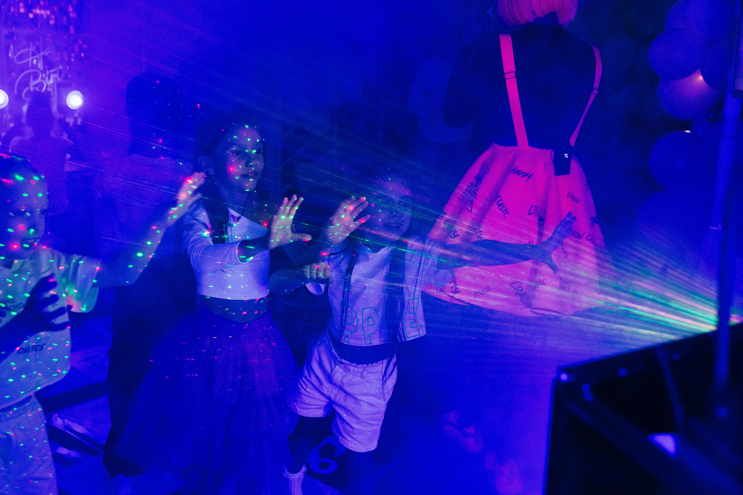 Неоновая вечеринка. Фотограф в Красноярске Любовь Малеева