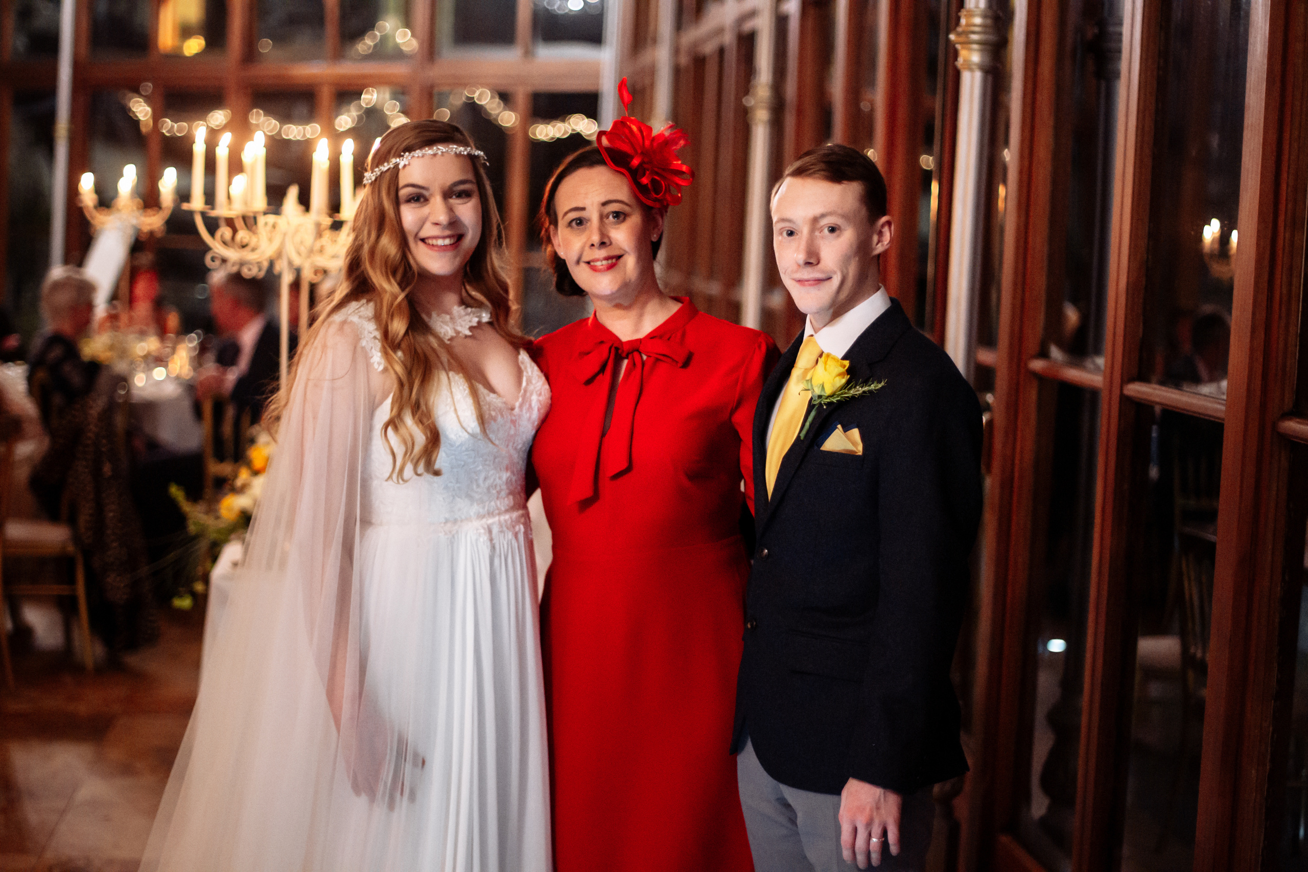 Anna Hmelnitkaia (www.happywed.co.uk). Wedding & portrait photographer Sergey Lazarenko