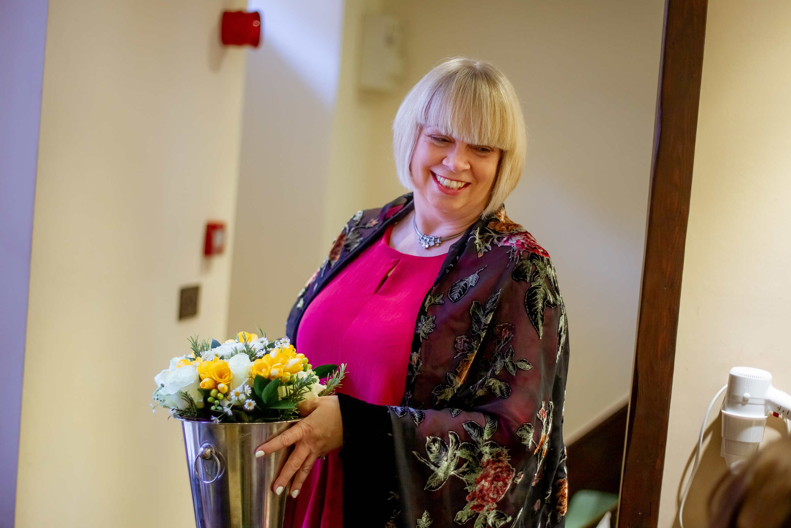 Anna Hmelnitkaia (www.happywed.co.uk). Wedding & portrait photographer Sergey Lazarenko