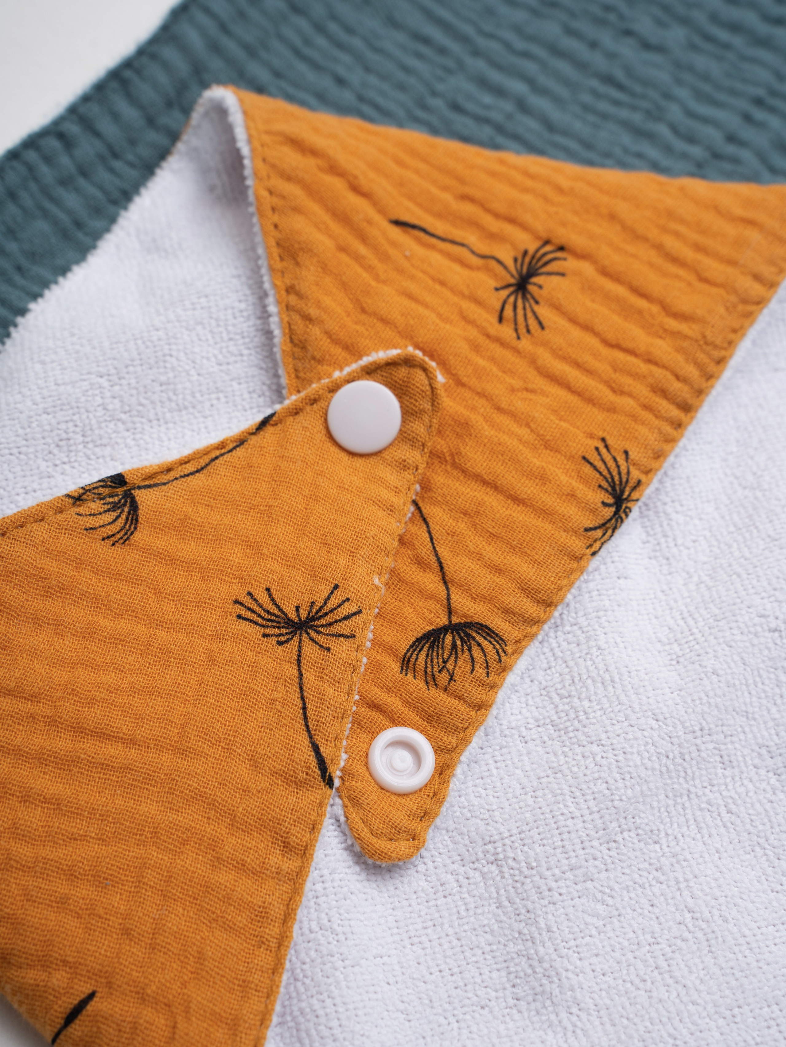 На белом фоне для каталогов. Фотограф и видеограф в Тольятти, Самаре Дёмина Мария