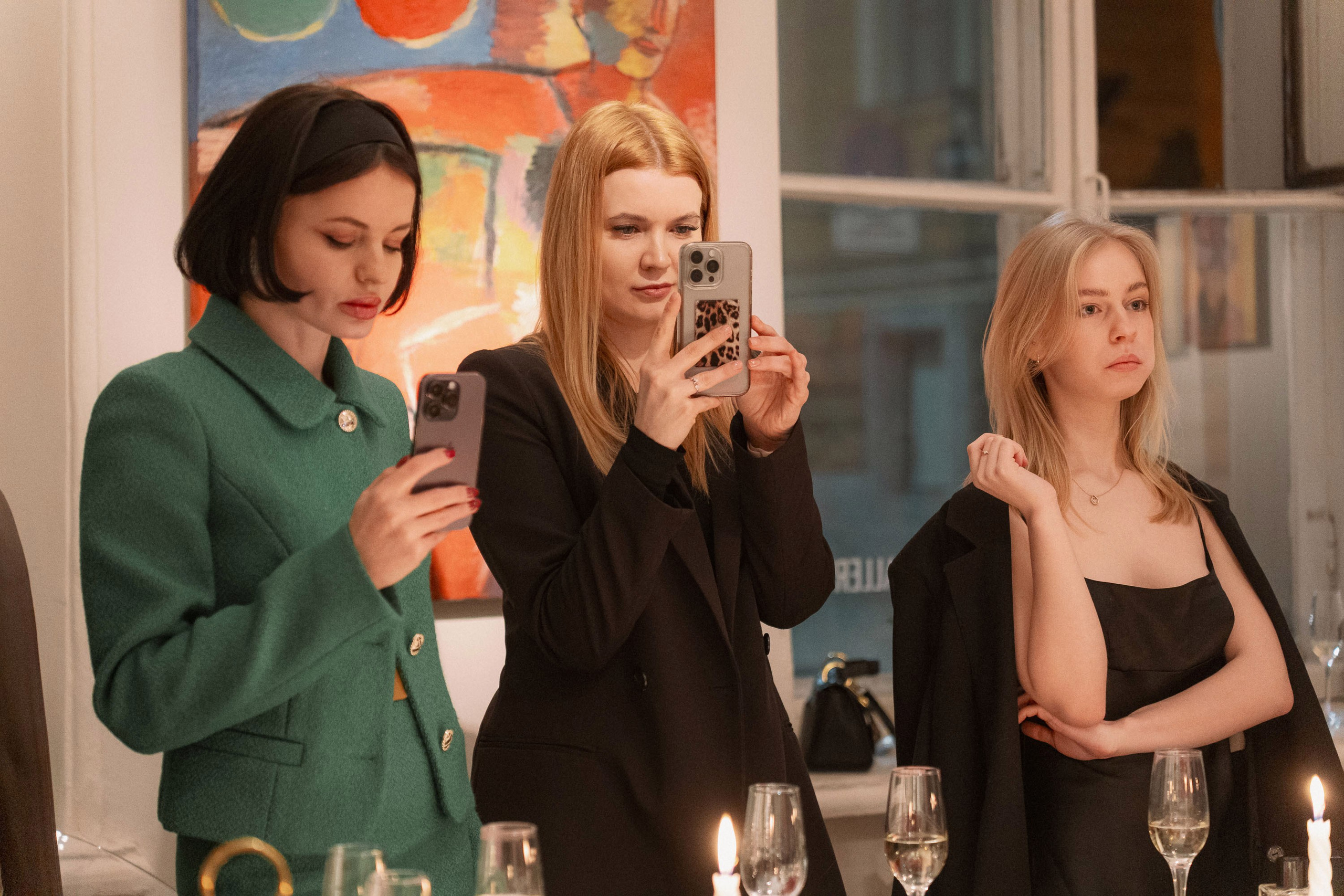 NASTYA CHELSEA Birthday in the gallery EGGZ. Андрей Цветков — репортажный, свадебный и портретный фотограф в Санкт-Петербурге