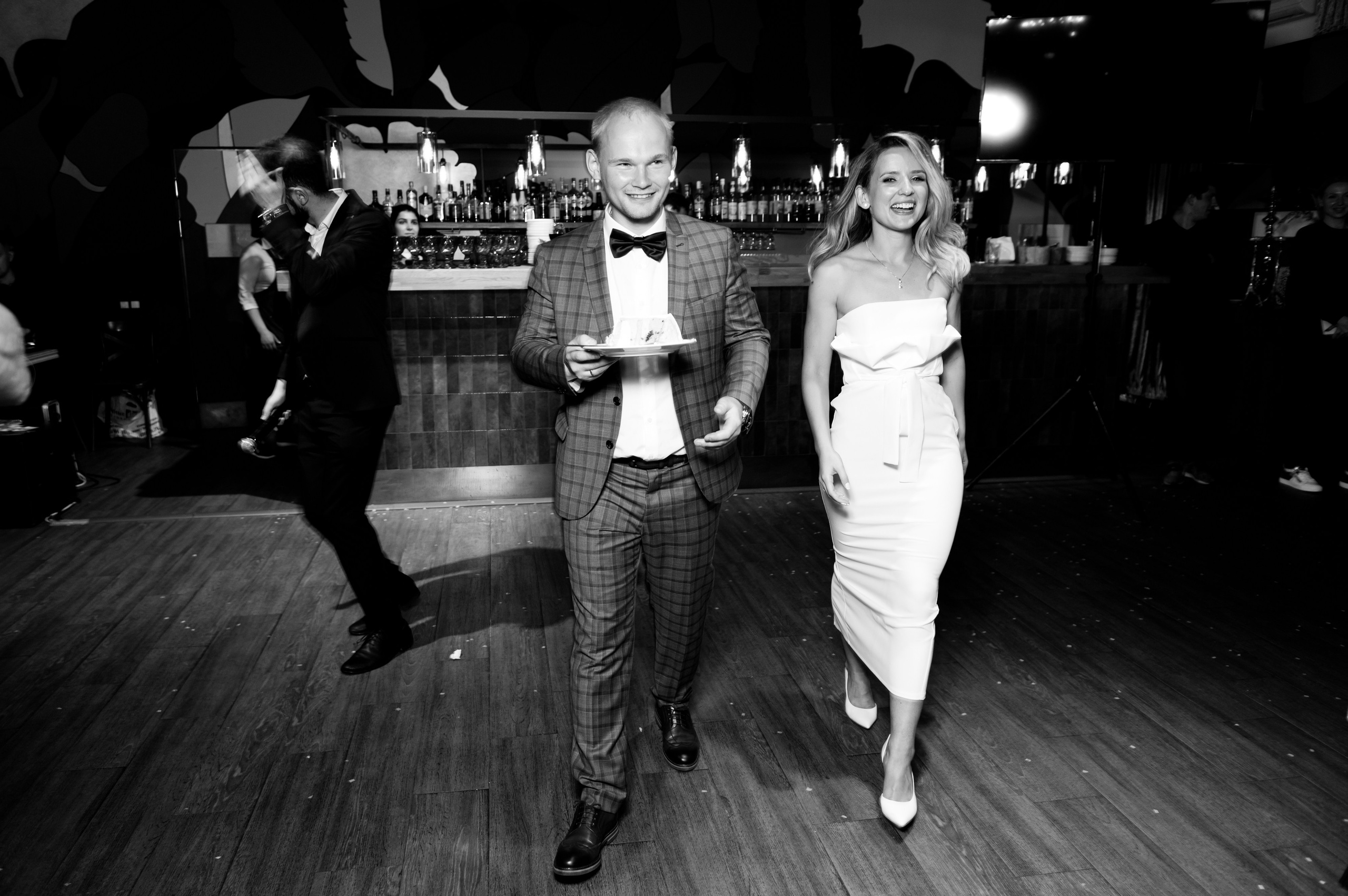 Свадьба Олега и Ани. Репортажный фотограф и видеограф Слава Думчев. Тимбилдинги, отчетники, корпоративы