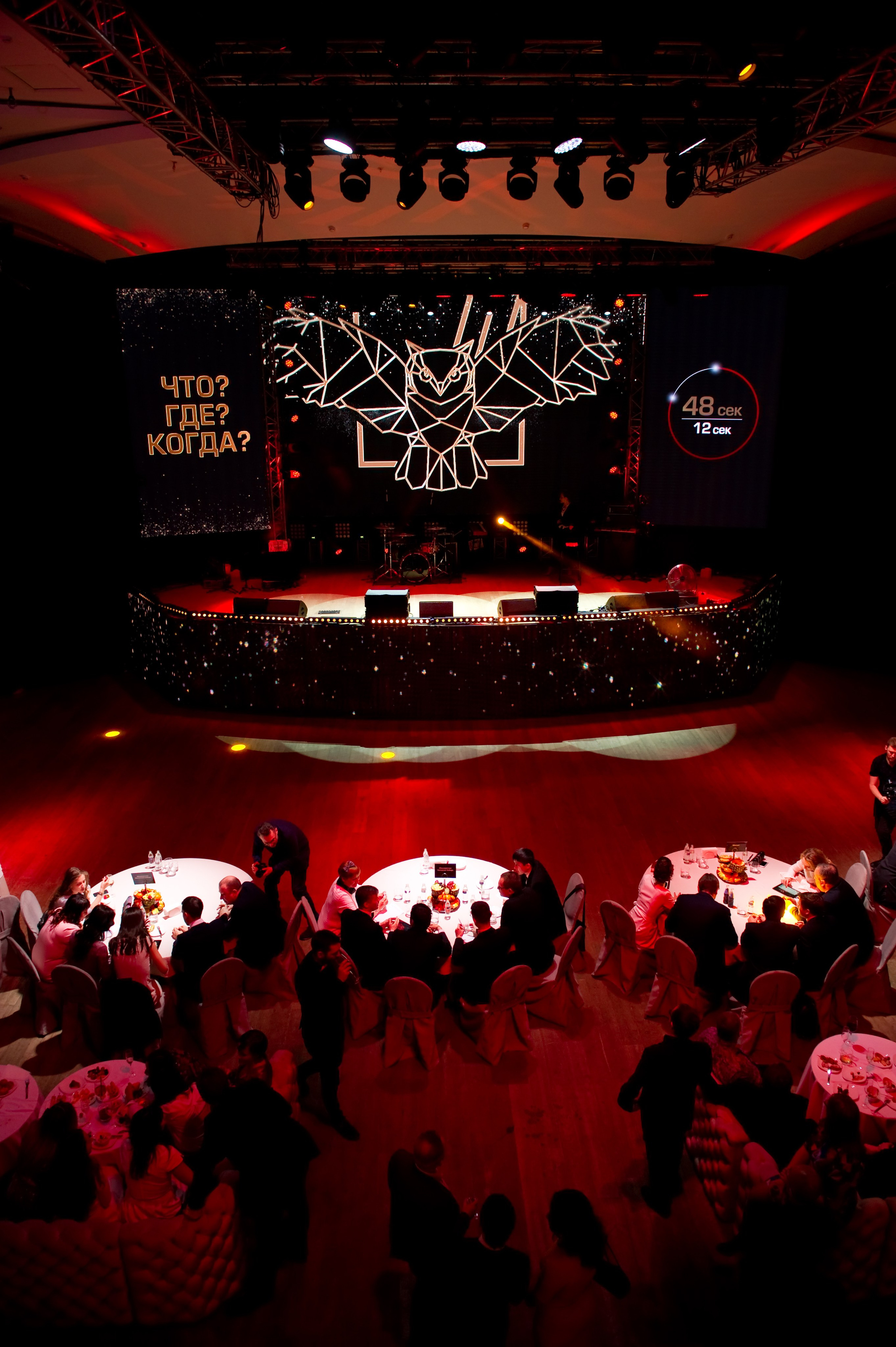 Новогодний корпоратив Сибинтек. Репортажный фотограф и видеограф Слава Думчев. Тимбилдинги, отчетники, корпоративы