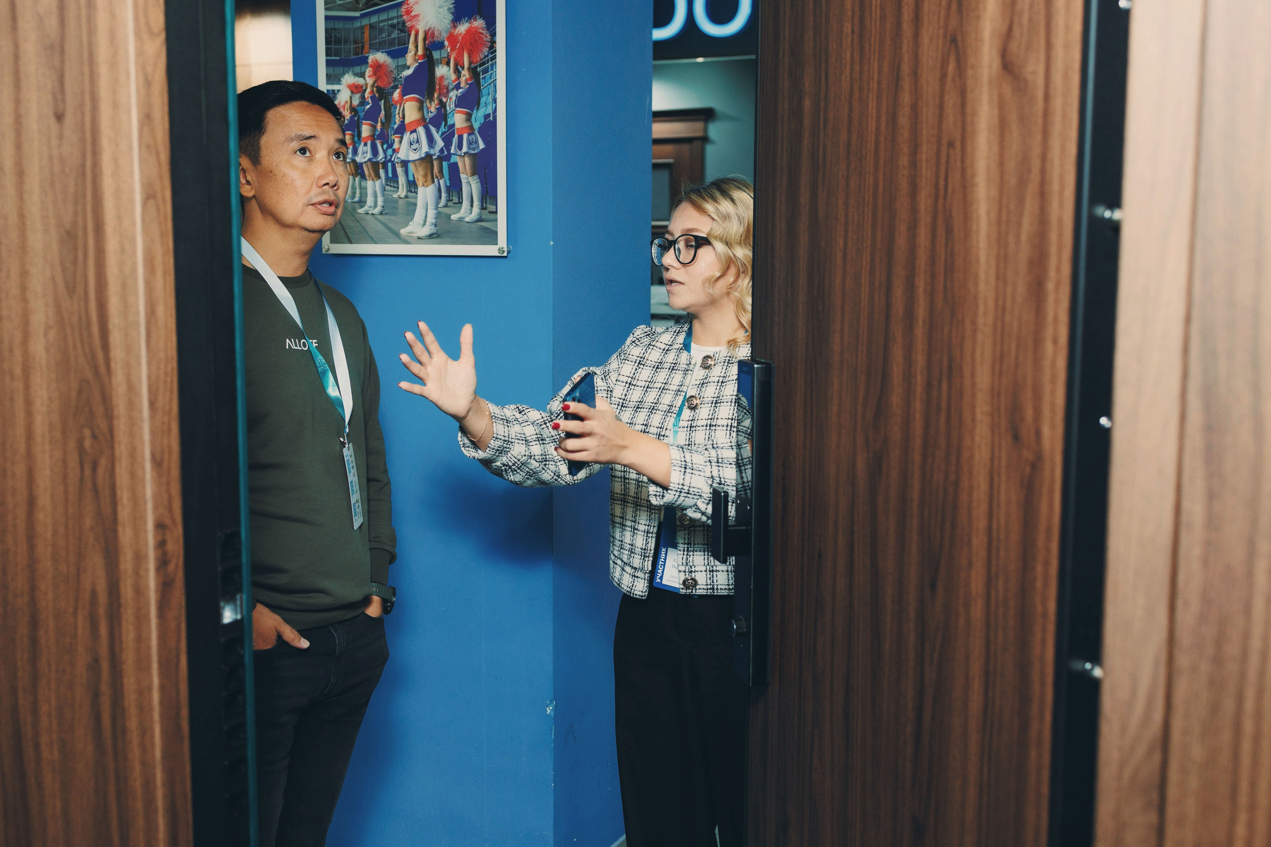 Репортажная съемка форума «Двери Росси-2025» в Чебоксарах. Портретный и репортажный фотограф в Чебоксарах Андриян Чаркин