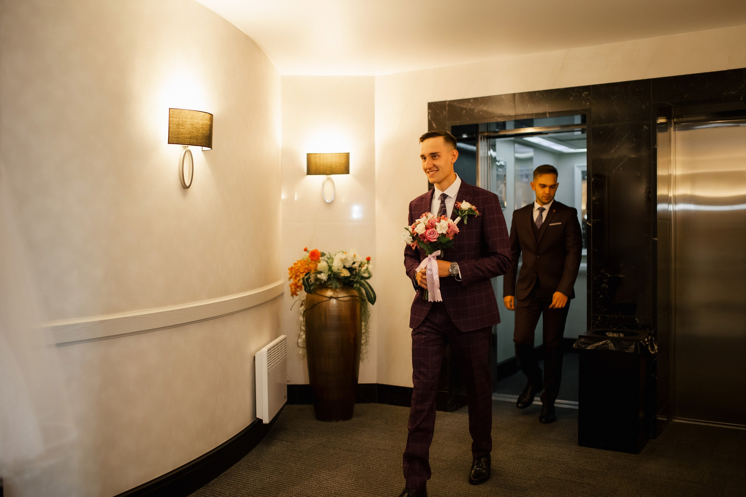 Ксения и Максим. Сборы Sopka. Прогулка по городу. Свадебный фотограф в Хабаровске