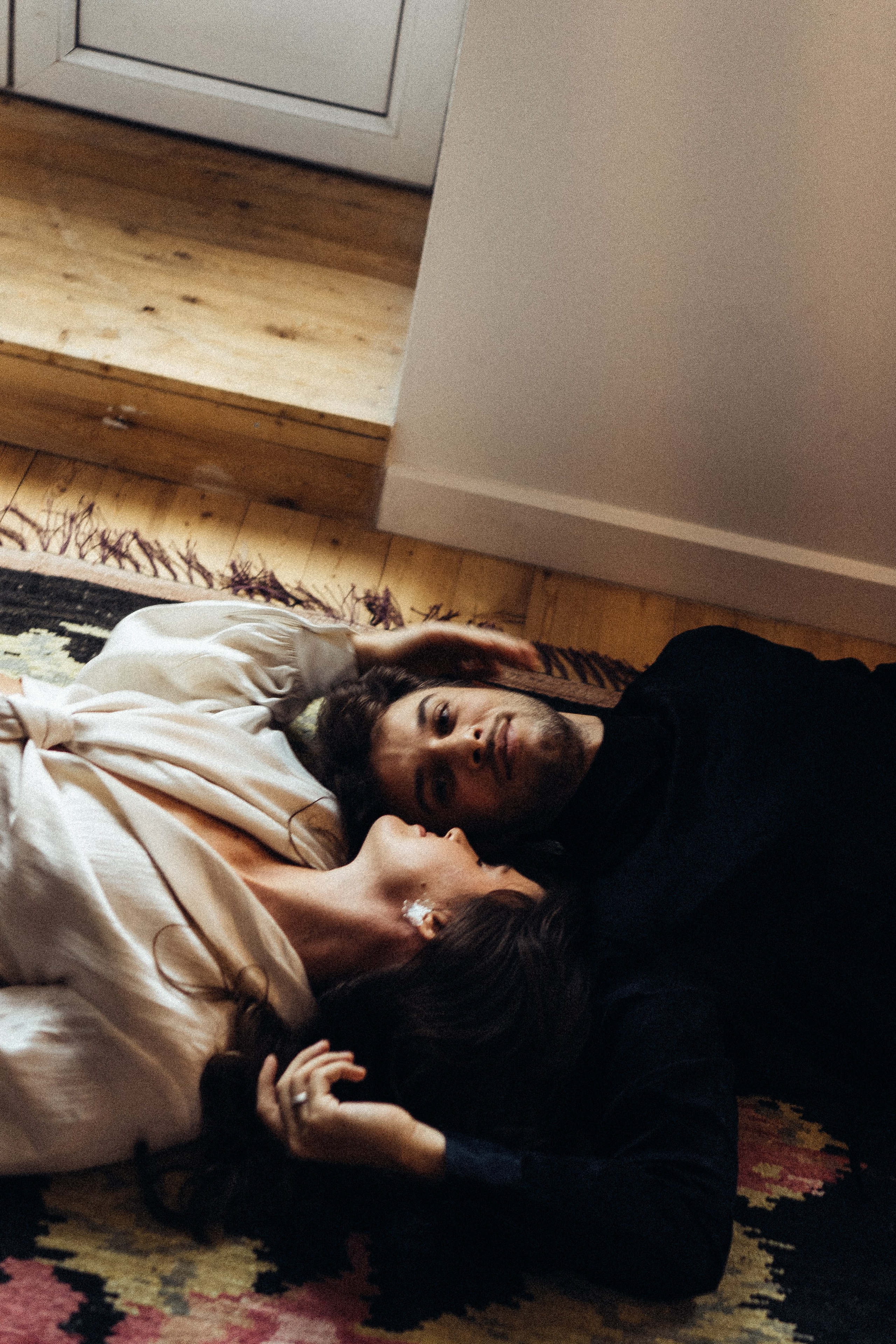 УТРО ЖЕНИХА И НЕВЕСТЫ В ПИТЕРСКОЙ КВАРТИРЕ И СЬЕМКА С СВАДЕБНЫХ ОБРАЗАХ. Профессиональный фотограф, Санкт-Петербург — Виктория Богомолова