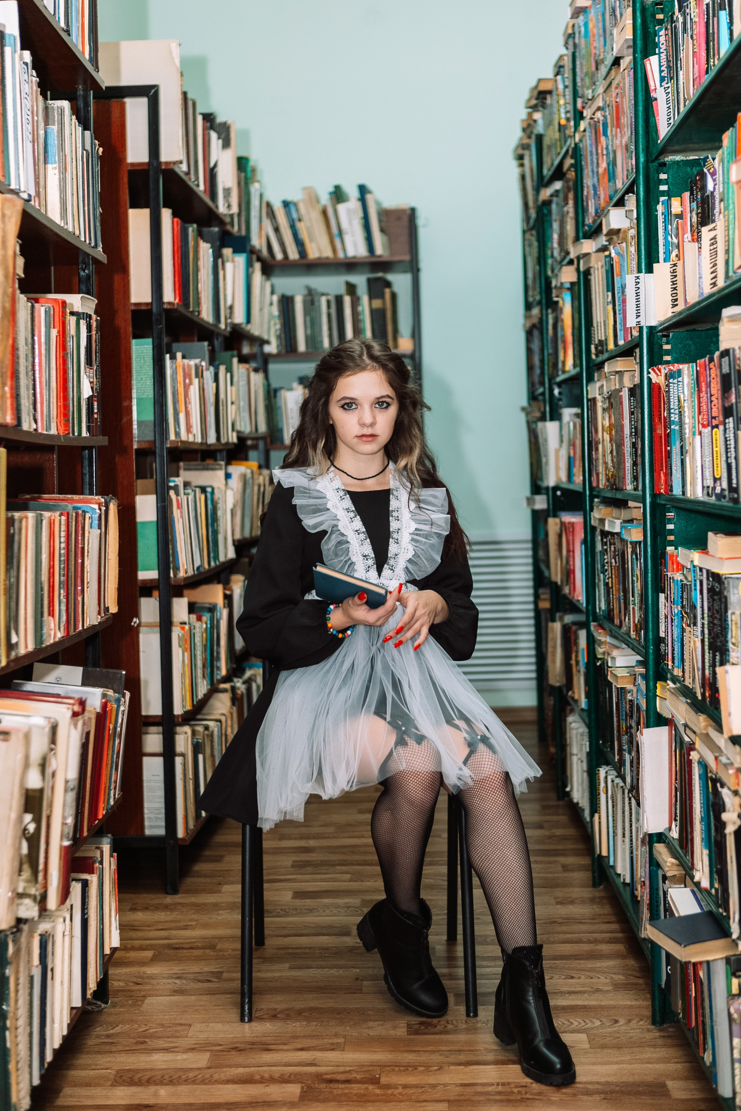 Съемка в библиотеке. Выпускные альбомы Воронеж от Веры Соколовой