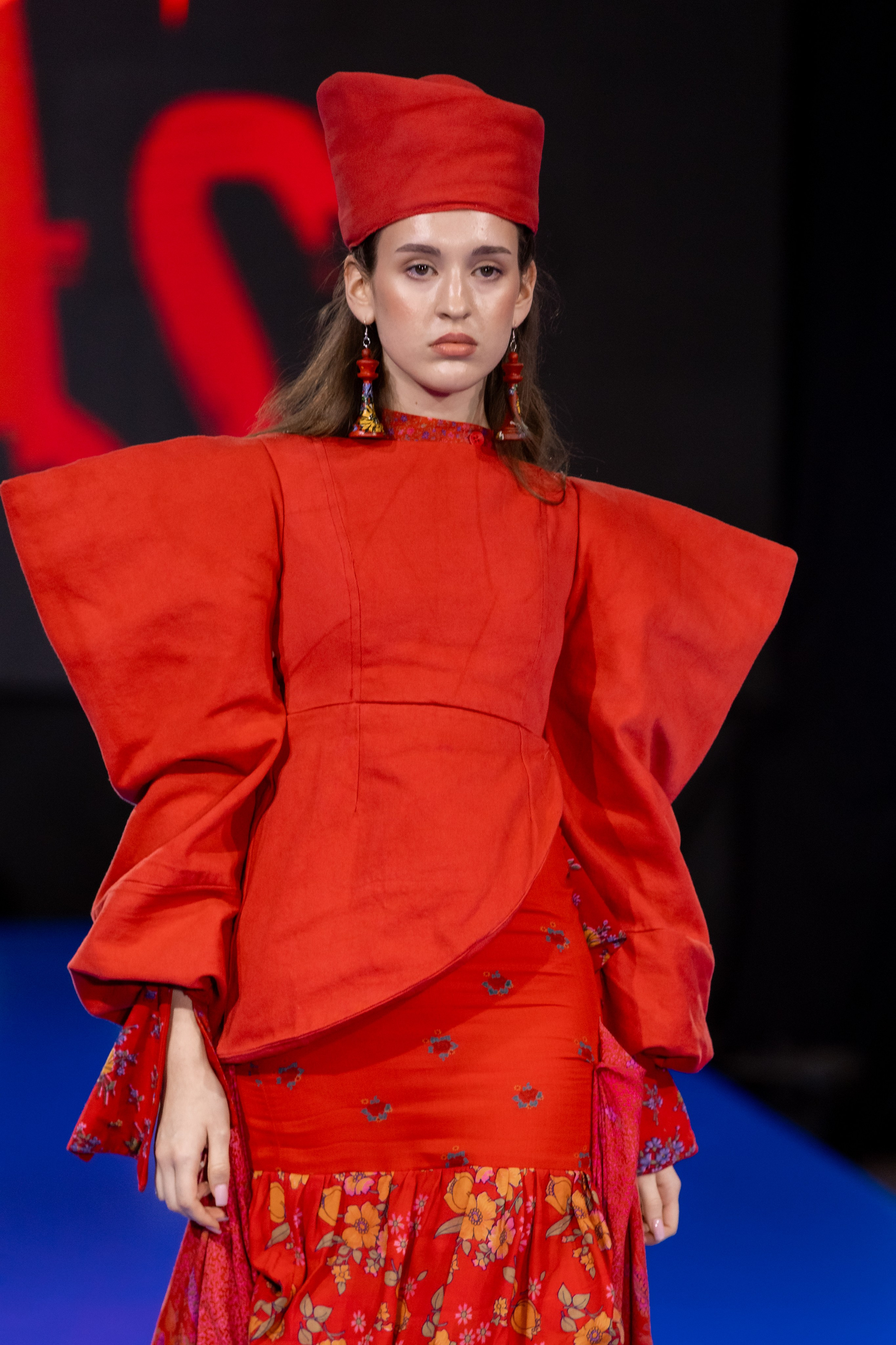 Подиум Volga Fashion Show 2025 в Ростове-на-Дону. Фотограф в Ростов-на-Дону Виктория Савчук