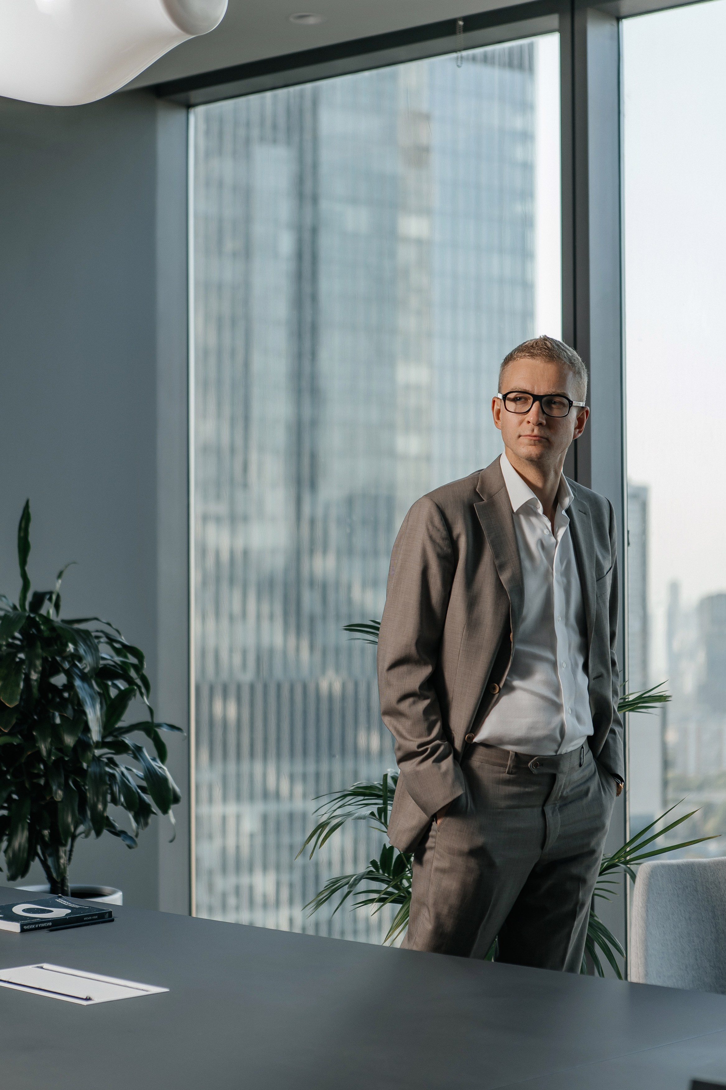 Moscow City бизнес портрет. Фотограф в Москве Дмитрий Жарков