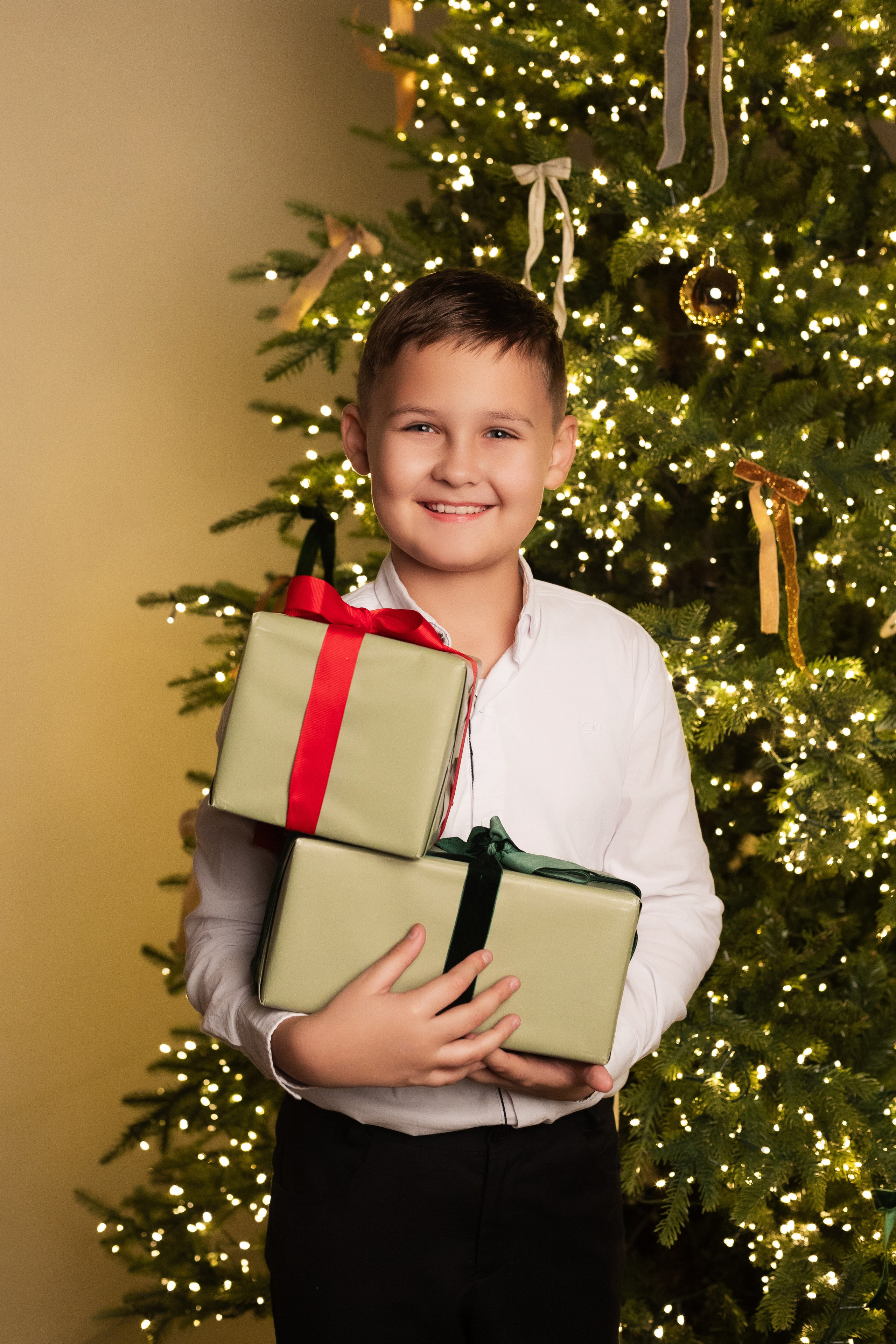 Ирина, Юрий, Влад и Милана. Фотограф ВИКА МЕДУЗА