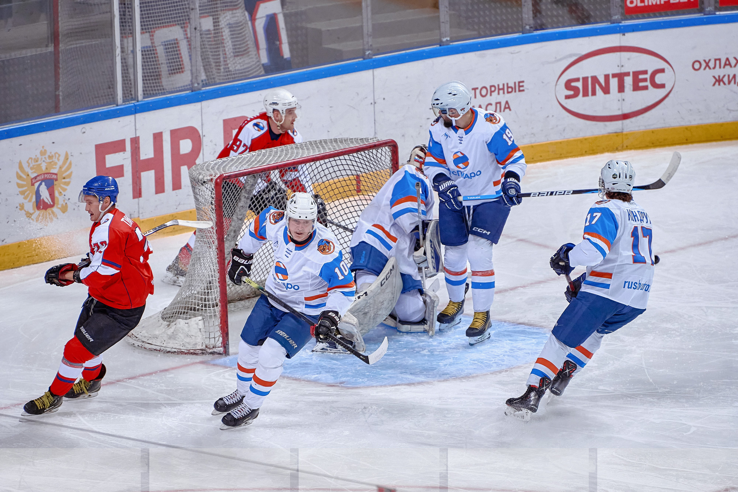 Платинум Арена — Хоккей — РусГидро. Фотограф Яковлев Роман — Красноярск