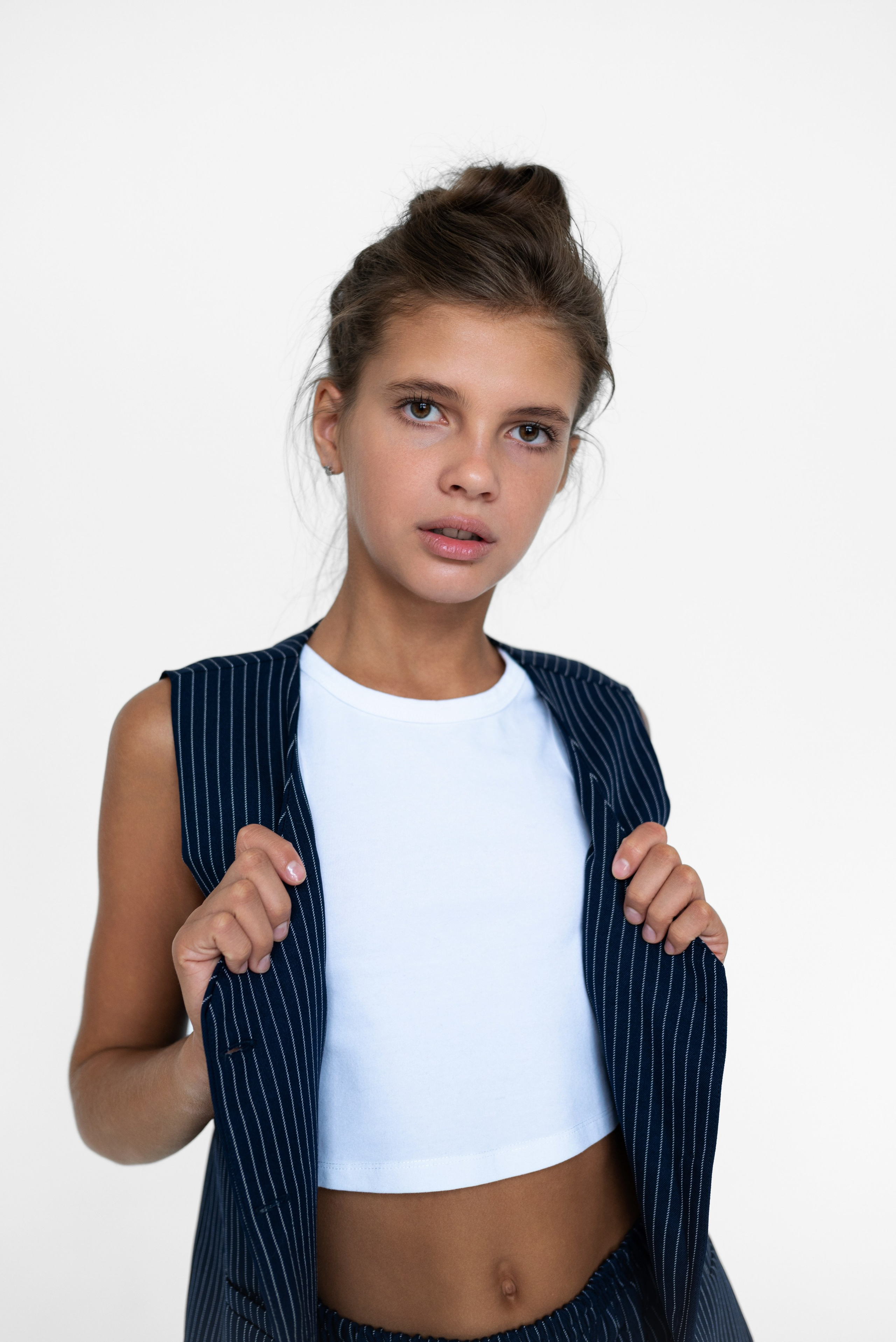 Модельное портфолио. Фотограф Москва Виктория Вишневская актерское / модельное портфолио