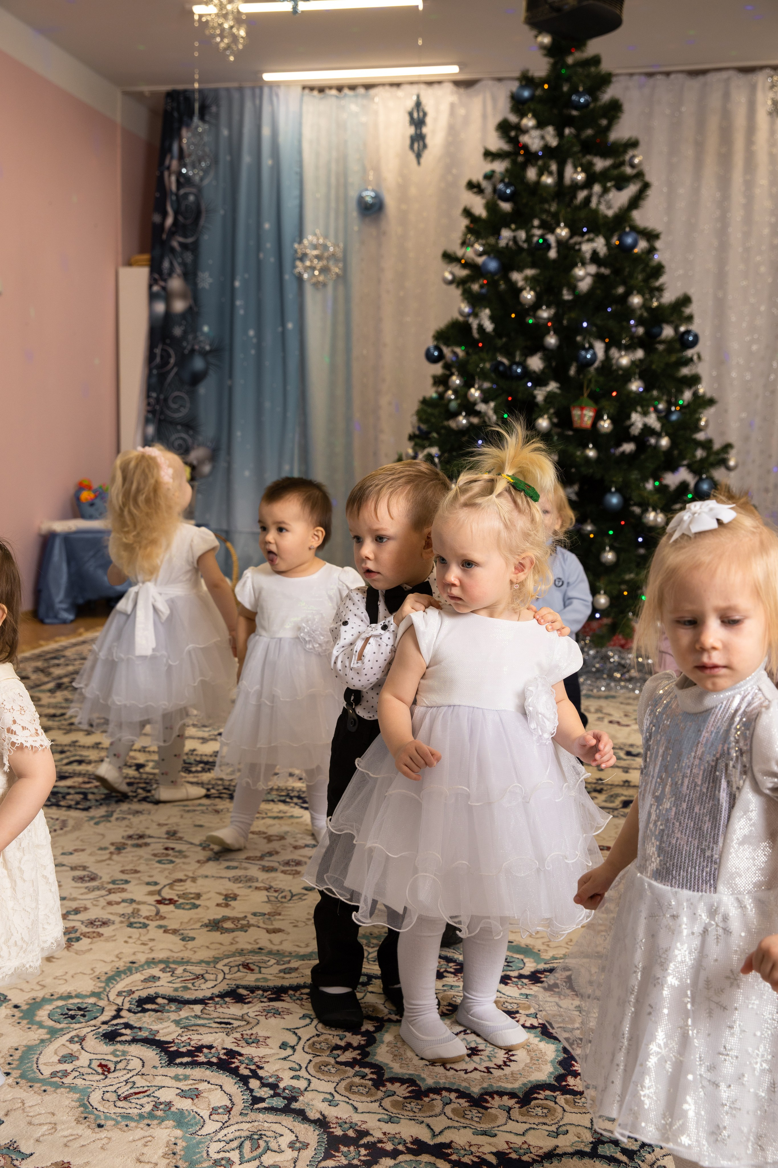 Новогодний утренник Успех. Фотограф в Железнодорожном и Балашихе