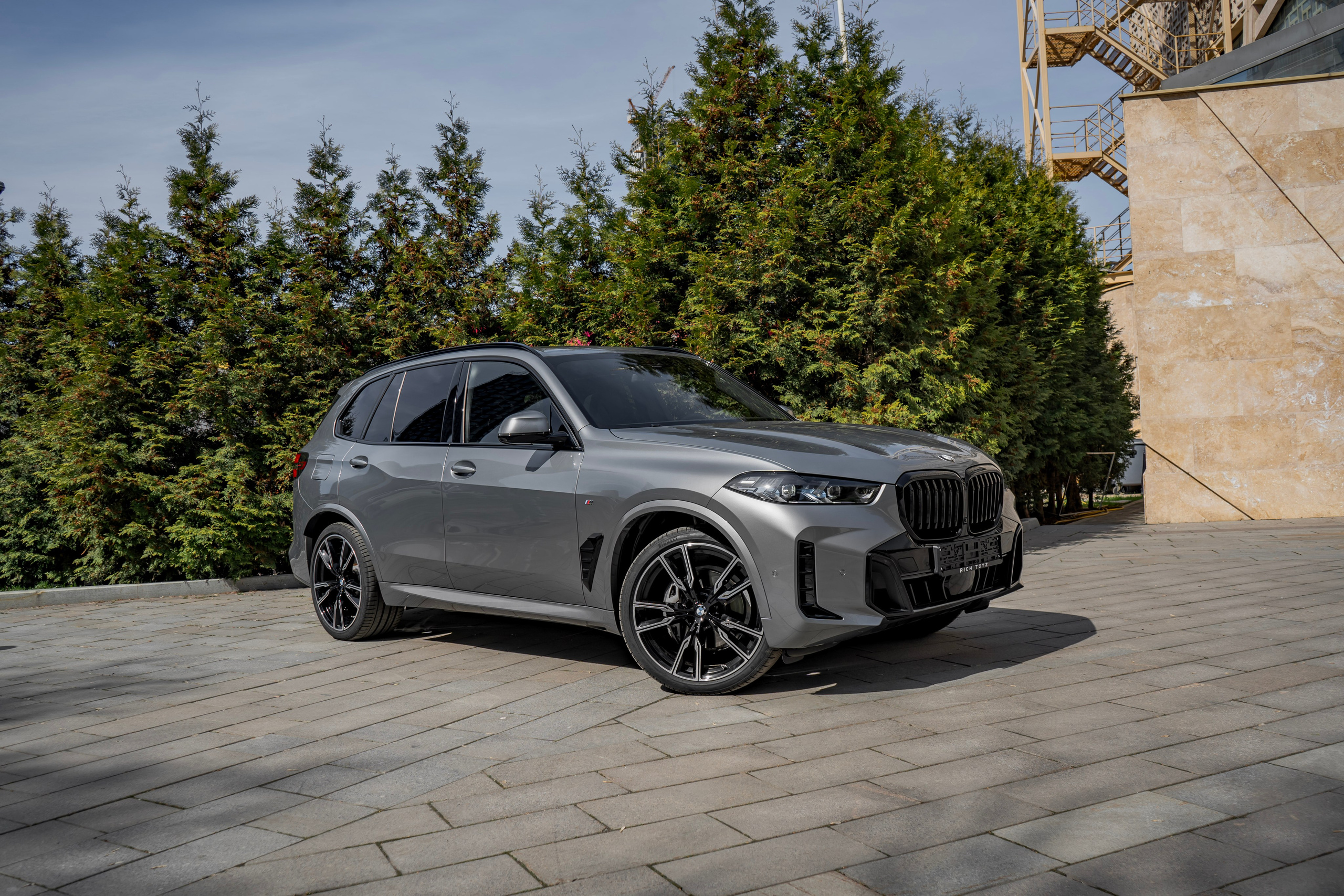 BMW X5. Автомобильный фотограф Ногинск Денис Городок