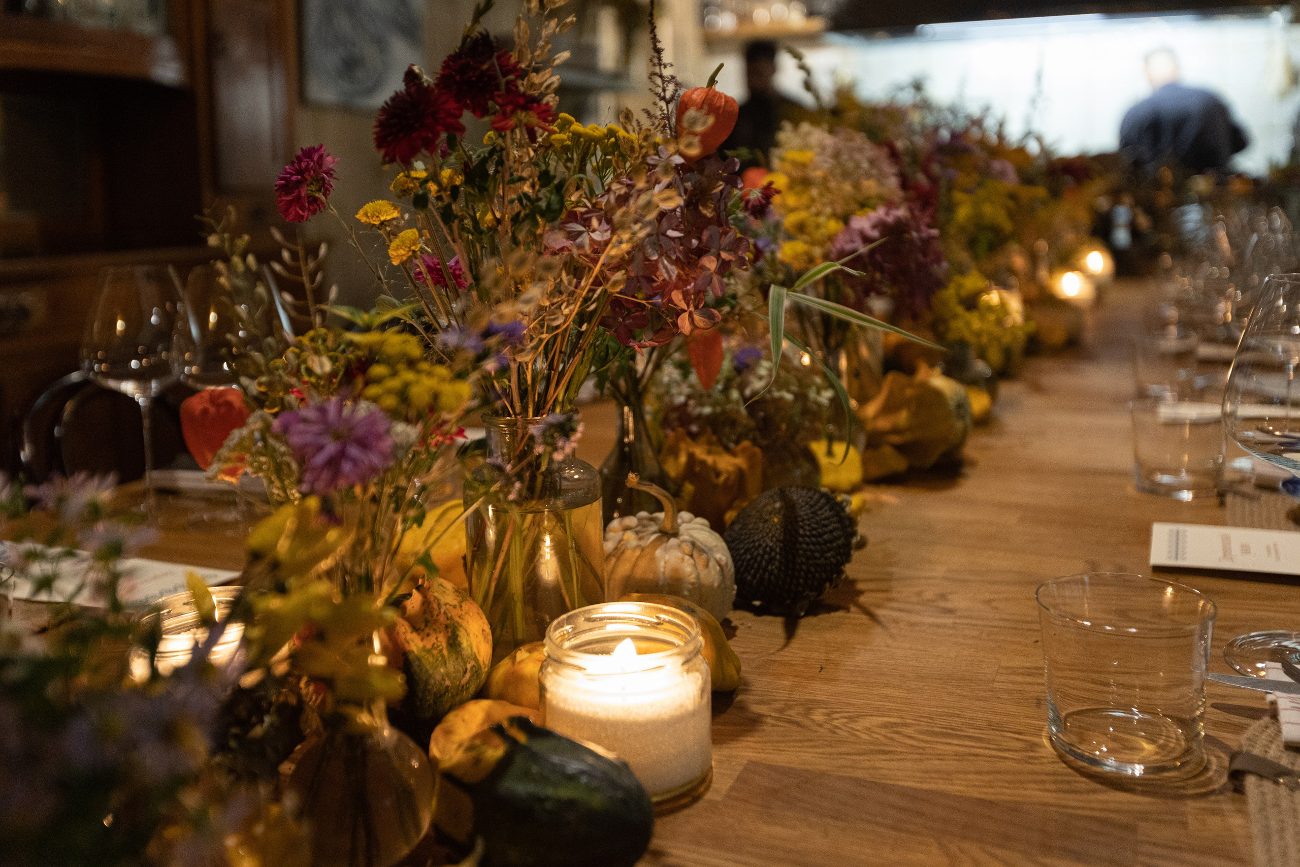 B U R G U N D Y. H O M E