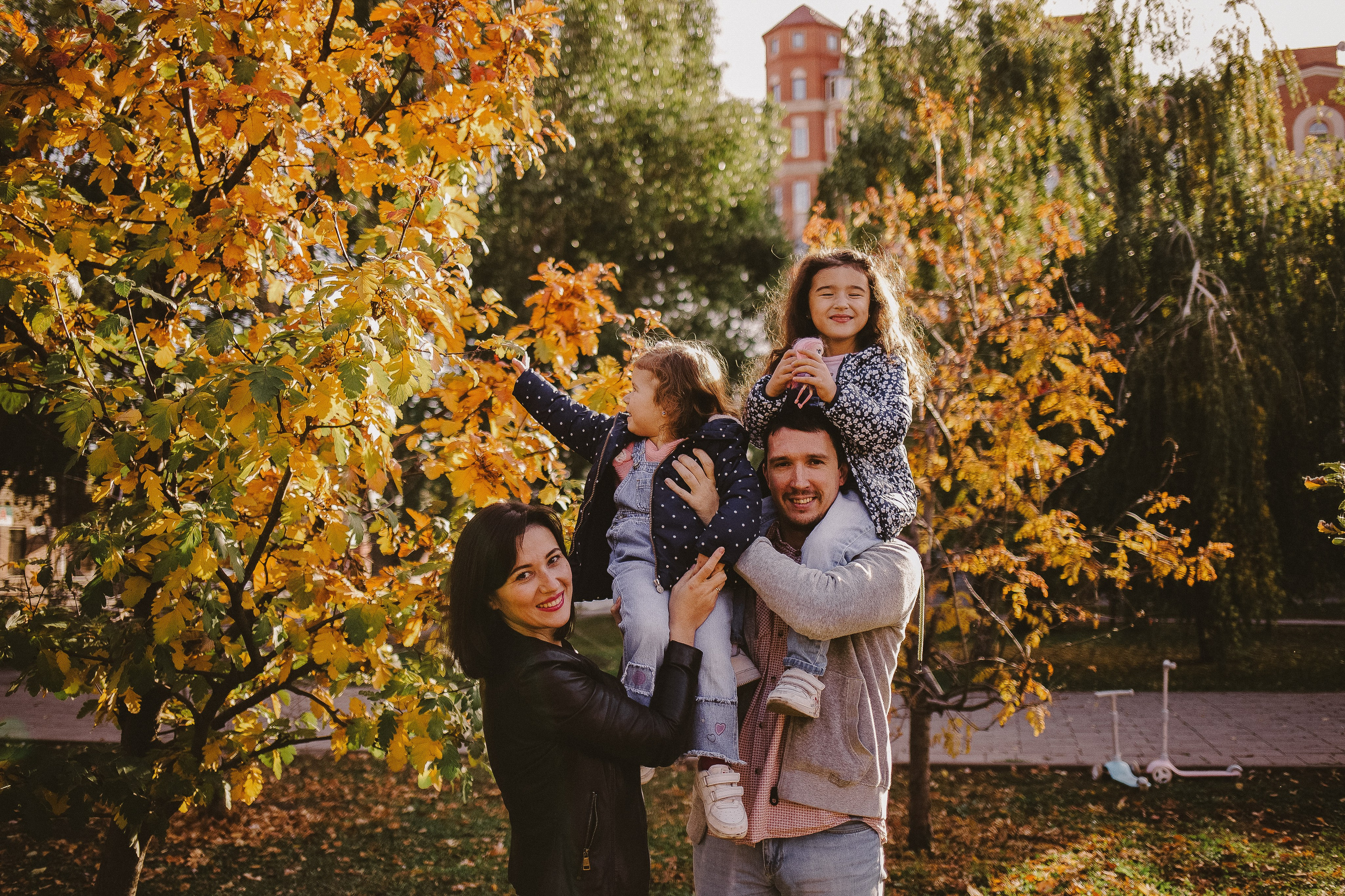 Зарина, Олег и дочки. Семейный фотограф в Самаре