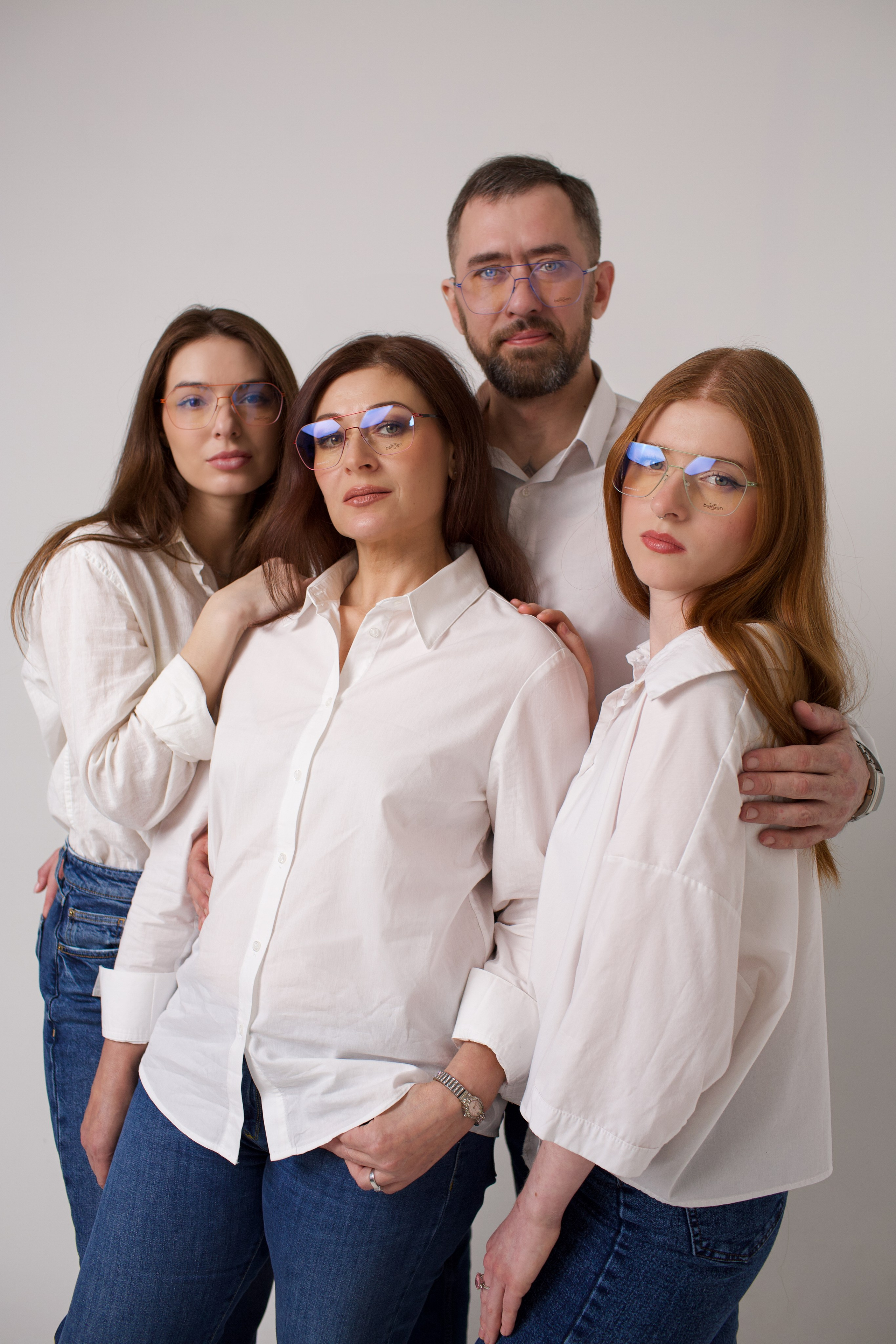 В студии. Главная