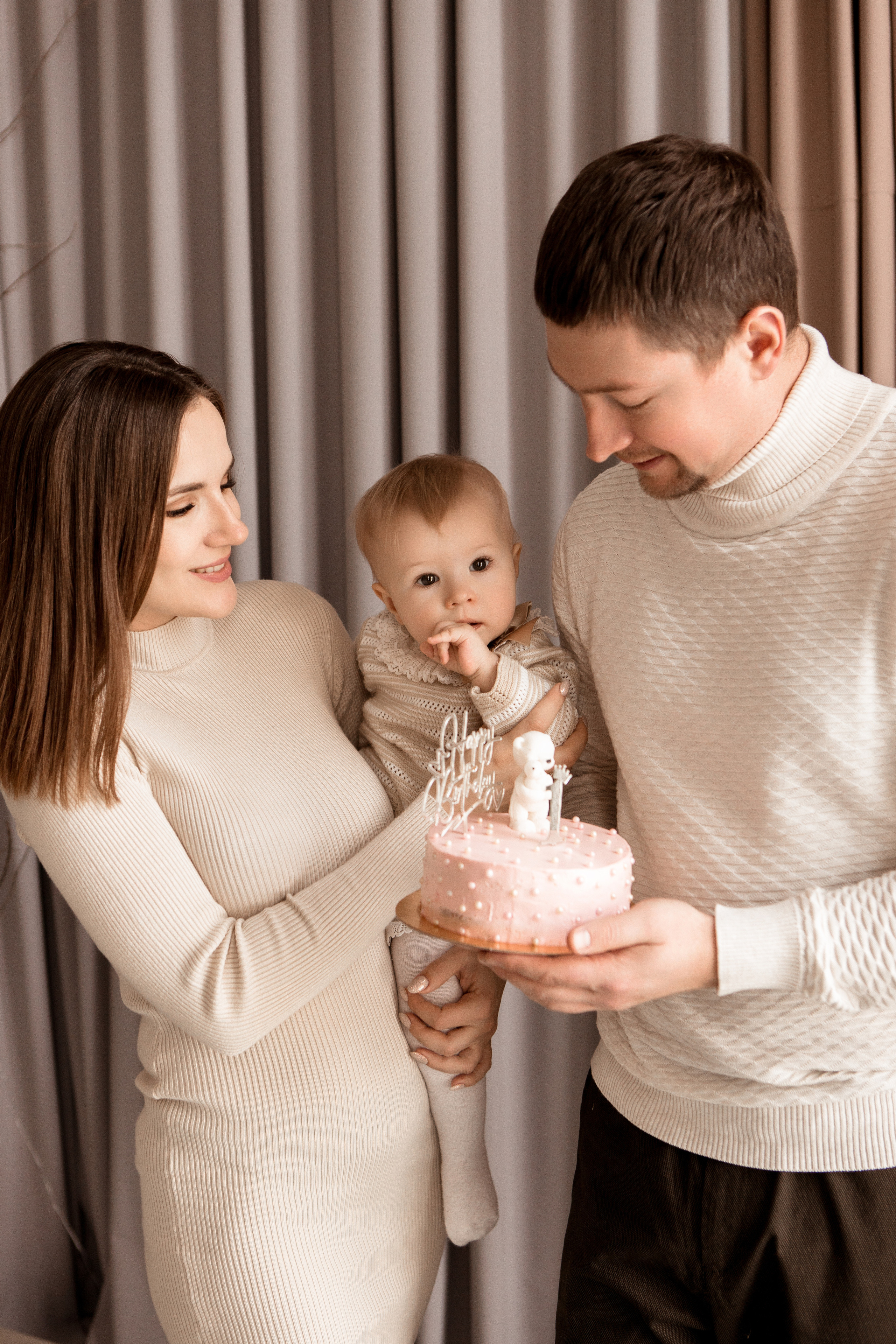 Лёша, Дана и Алиса, 1 годик. Свадебный фотограф в Воронеже Вероника Богай