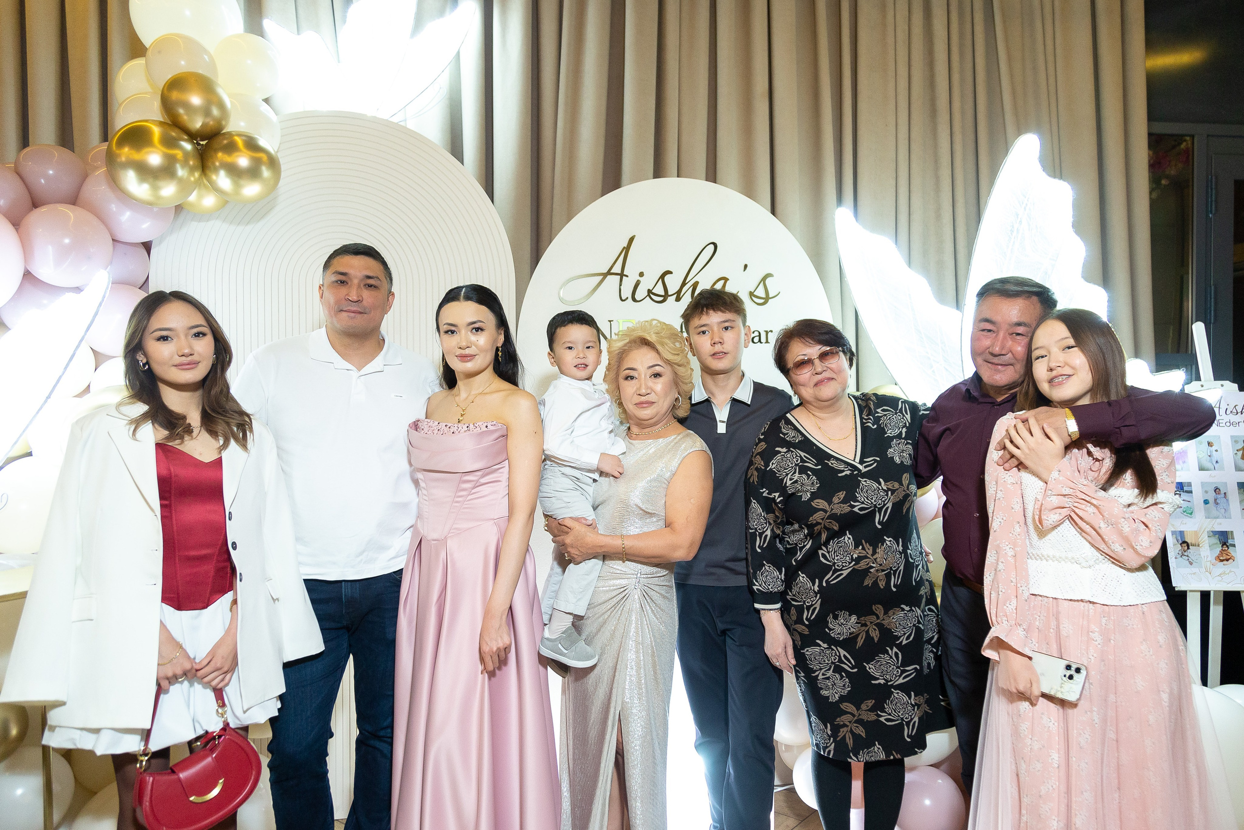 Айше 1 годик. Свадебный фотограф в Алматы Айгерим Верба