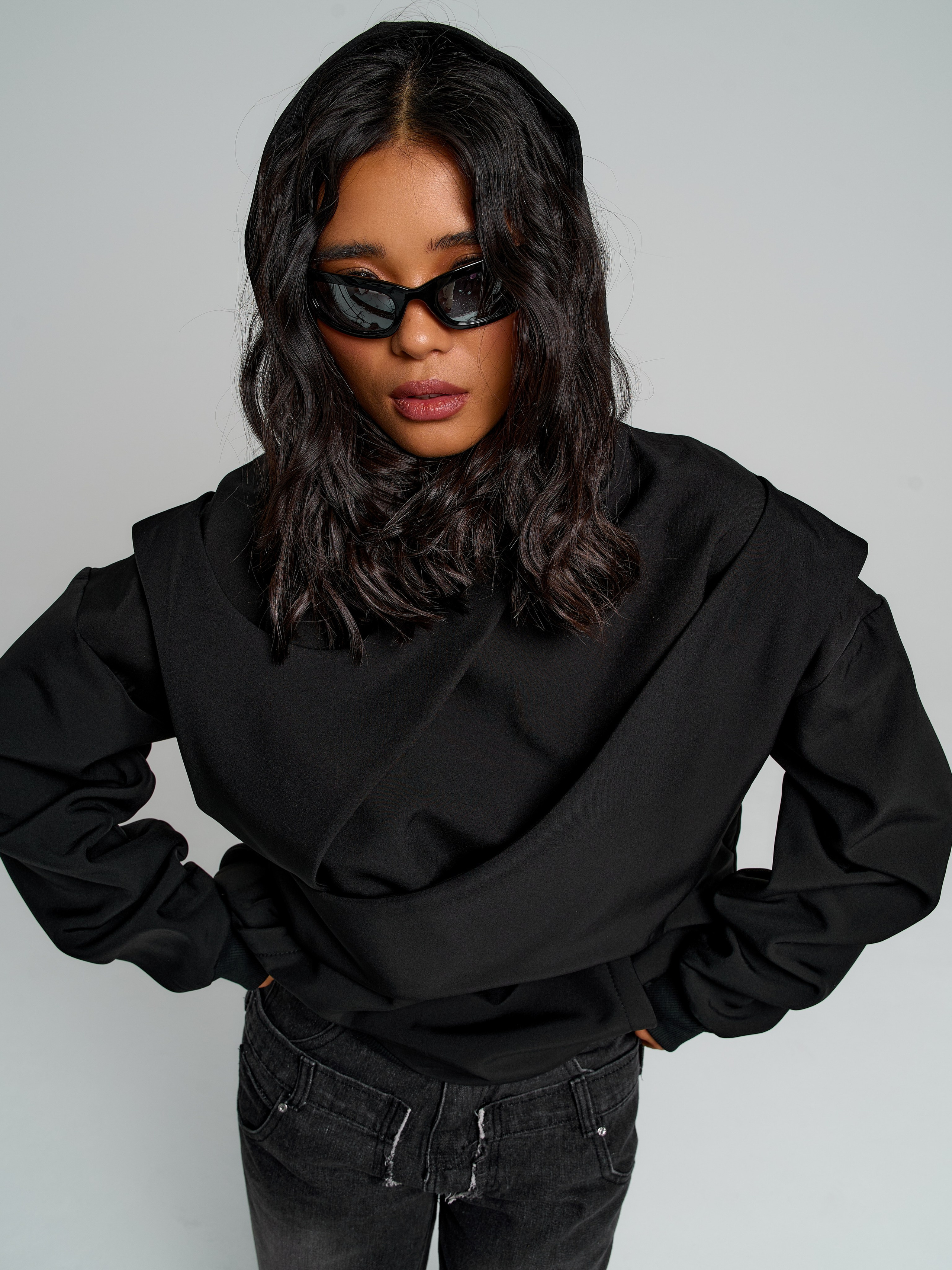 Худи. Фотограф для маркетплейсов в Москве